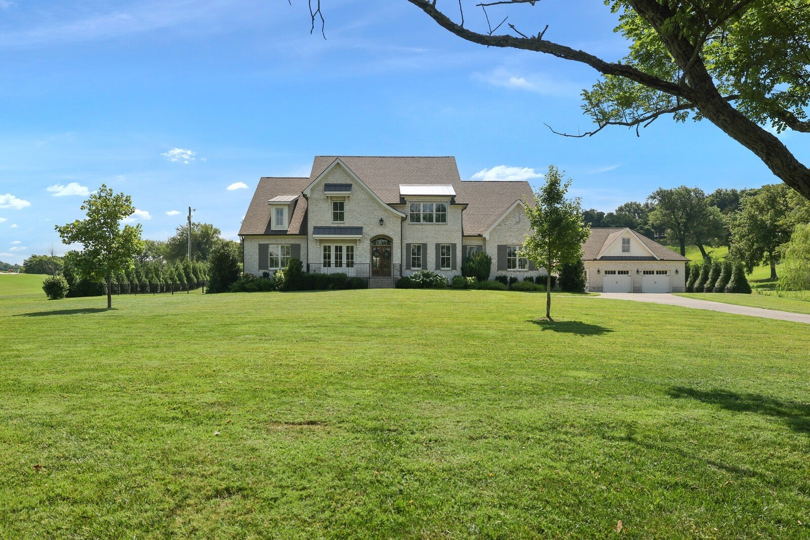 Franklin, Tennessee, 37069, United States, 5 Bedrooms Bedrooms, ,7 BathroomsBathrooms,Residential,Active,1894546