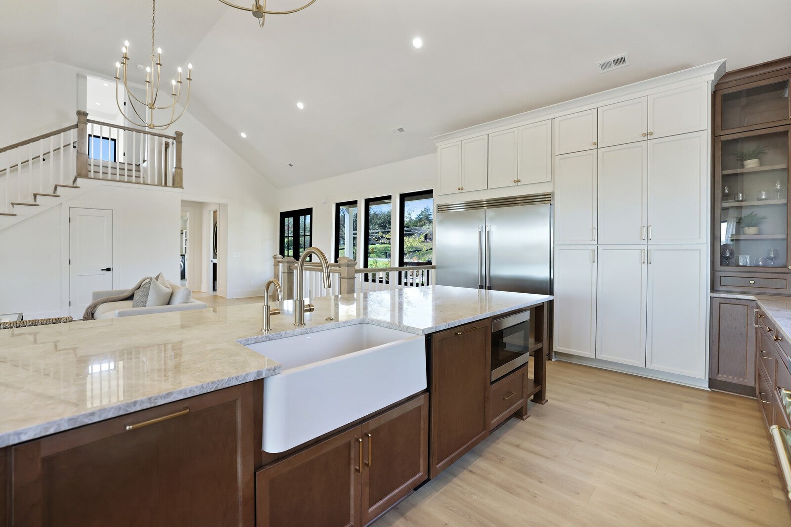 Hendersonville, Tennessee, 37075, United States, 5 Bedrooms Bedrooms, ,5 BathroomsBathrooms,Residential,Active,1988446