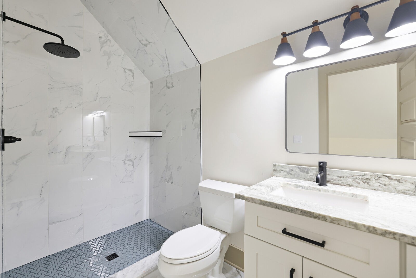 Lebanon, Tennessee, 37087, United States, 5 Bedrooms Bedrooms, ,6 BathroomsBathrooms,Residential,Active,2001060