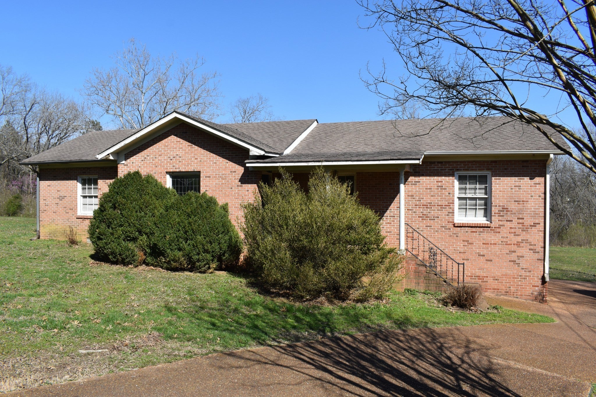 Columbia, Tennessee, 38401, United States, 3 Bedrooms Bedrooms, ,2 BathroomsBathrooms,Residential,Active,1920269