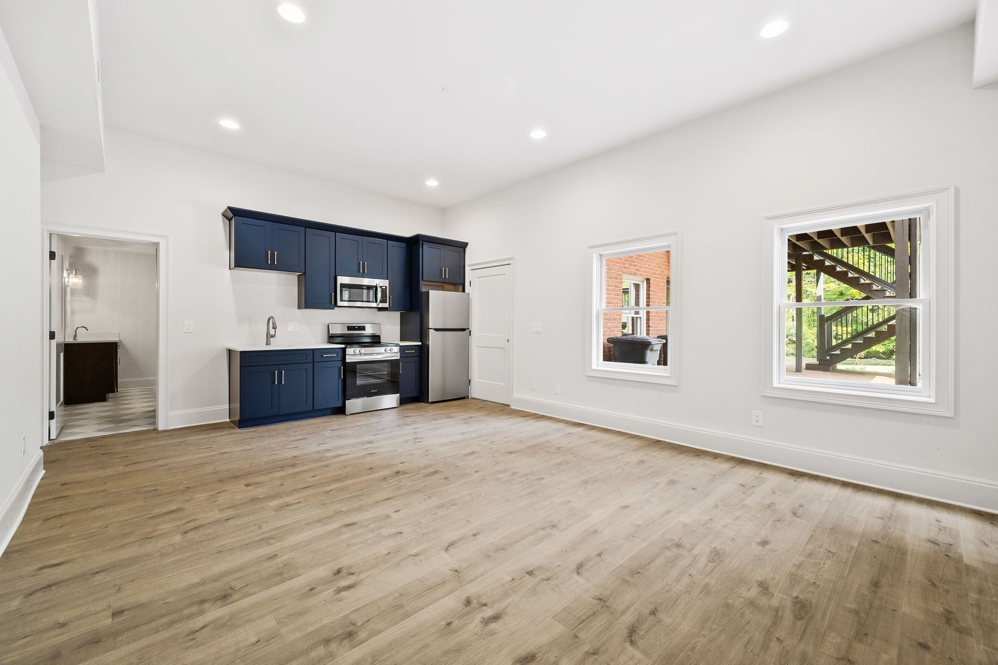 Brentwood, Tennessee, 37027, United States, 5 Bedrooms Bedrooms, ,5 BathroomsBathrooms,Residential,Active,1992550