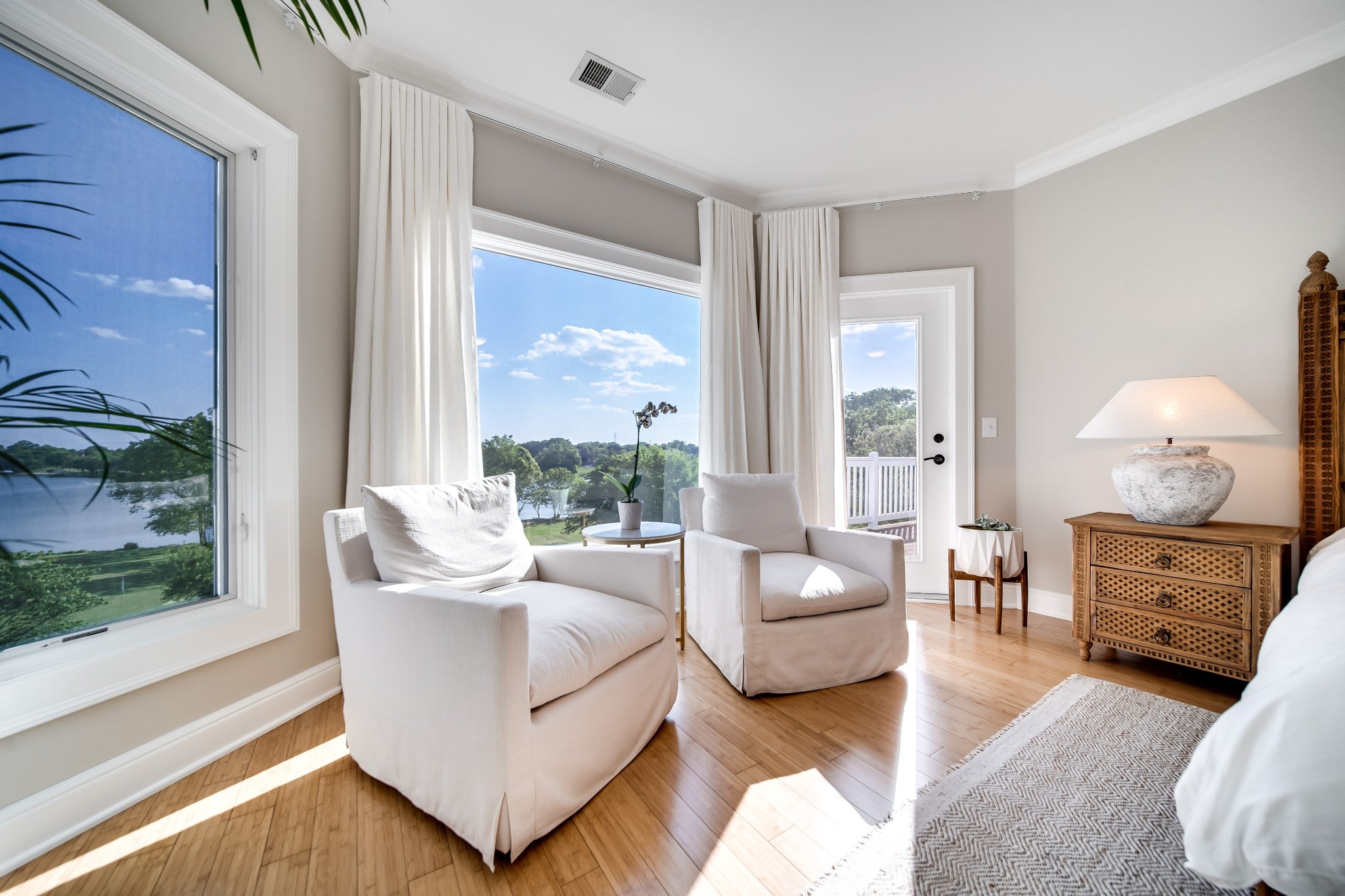 Gallatin, Tennessee, 37066, United States, 4 Bedrooms Bedrooms, ,5 BathroomsBathrooms,Residential,Active,1986918