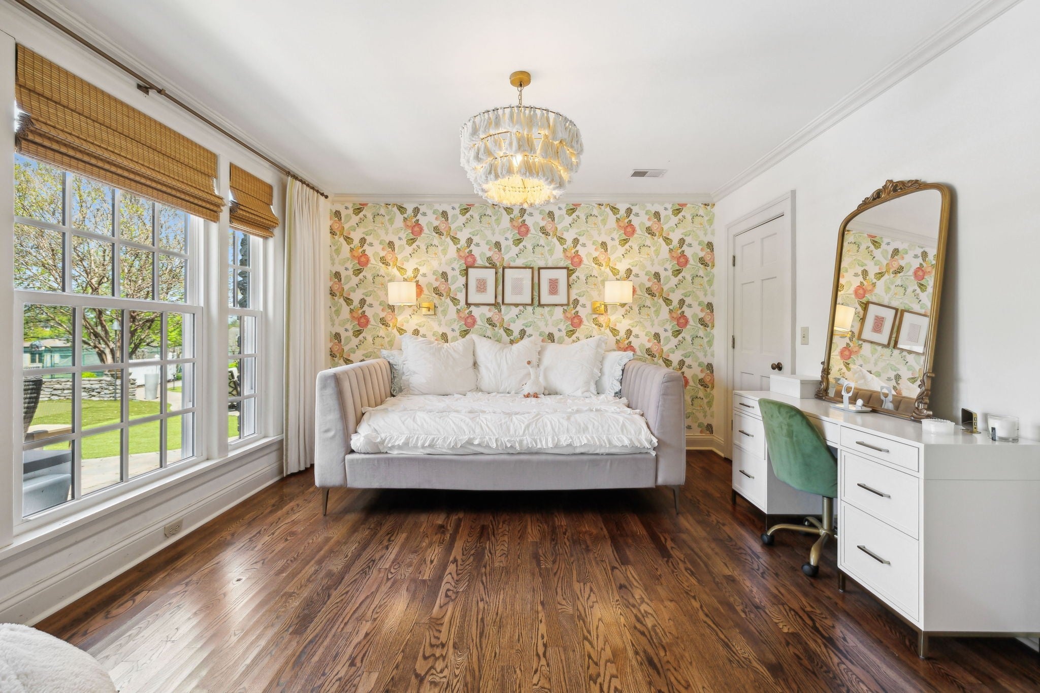 Hendersonville, Tennessee, 37075, United States, 4 Bedrooms Bedrooms, ,4 BathroomsBathrooms,Residential,Active,1889035