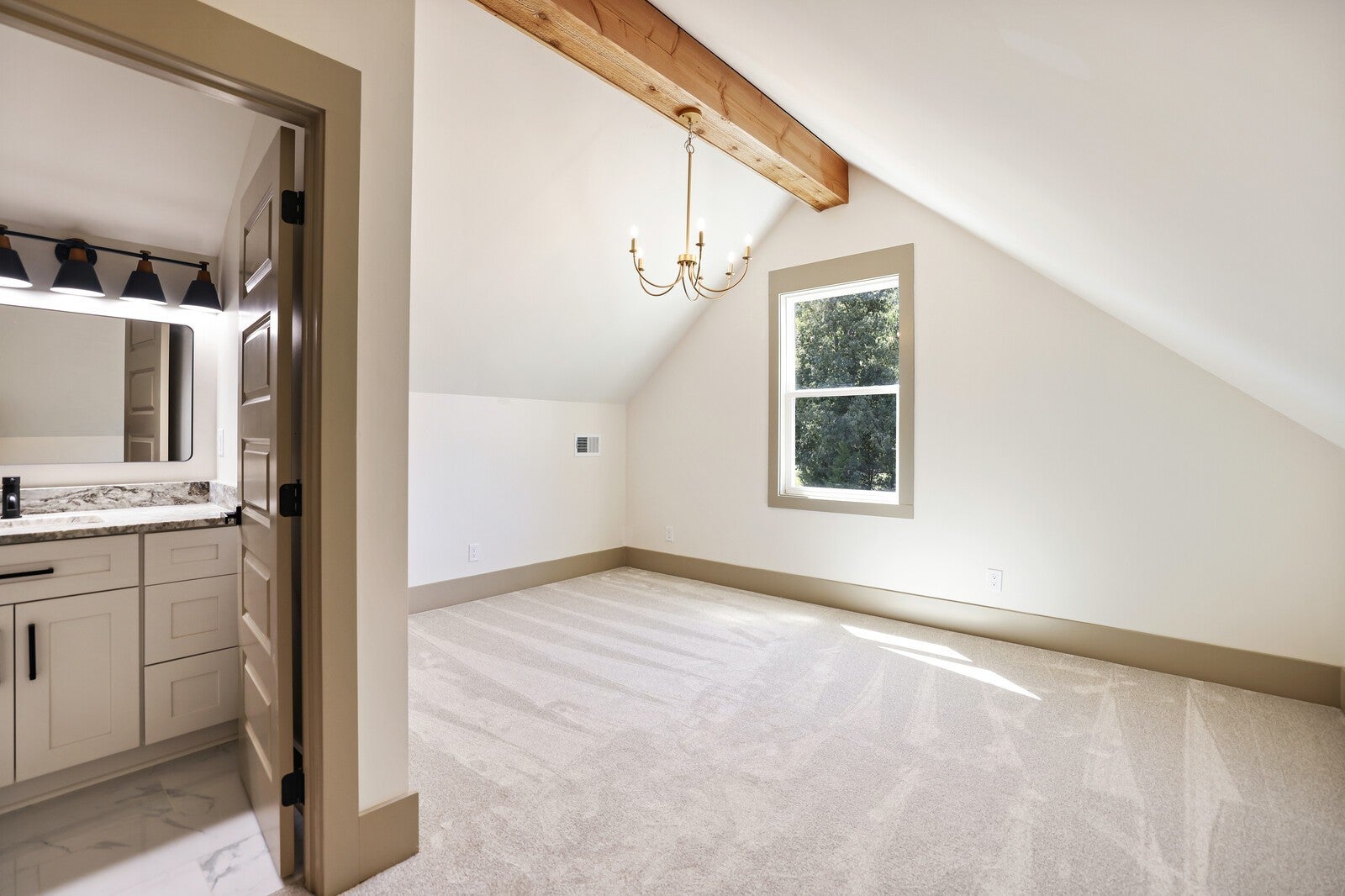 Lebanon, Tennessee, 37087, United States, 5 Bedrooms Bedrooms, ,6 BathroomsBathrooms,Residential,Active,2001060