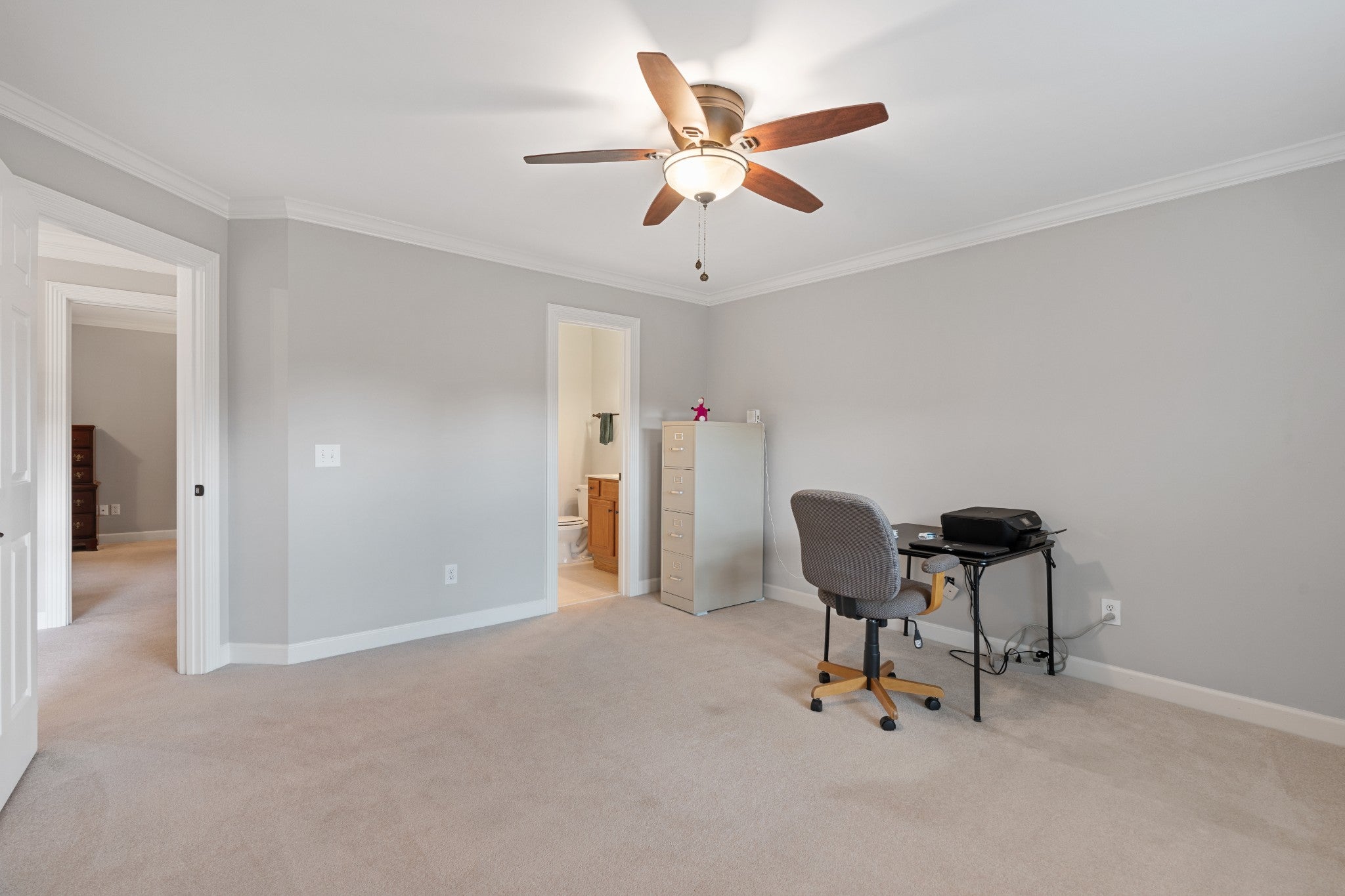 Gallatin, Tennessee, 37066, United States, 4 Bedrooms Bedrooms, ,5 BathroomsBathrooms,Residential,Active,1834473