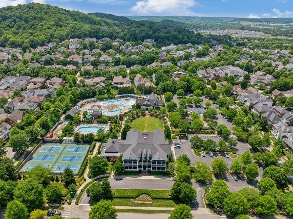 Franklin, Tennessee, 37064, United States, 3 Bedrooms Bedrooms, ,3 BathroomsBathrooms,Residential,Active,2010897