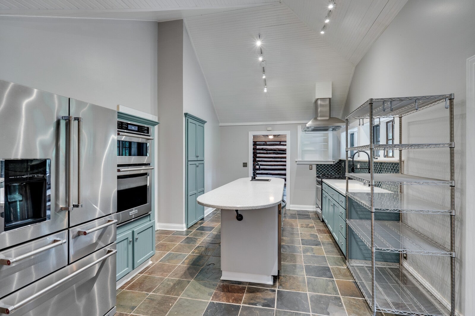 Brentwood, Tennessee, 37027, United States, 3 Bedrooms Bedrooms, ,3 BathroomsBathrooms,Residential,Active,1967284