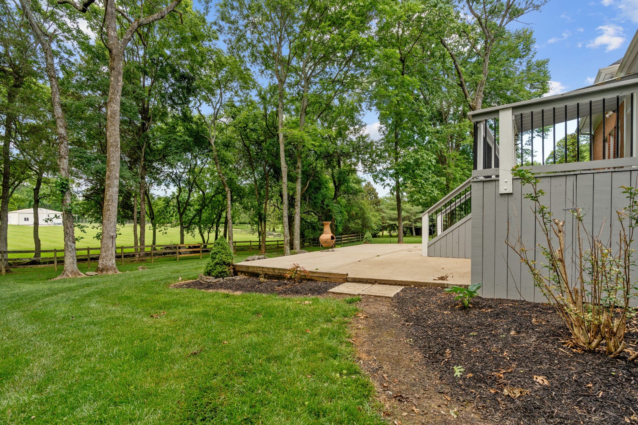 Gallatin, Tennessee, 37066, United States, 4 Bedrooms Bedrooms, ,5 BathroomsBathrooms,Residential,Active,1834473