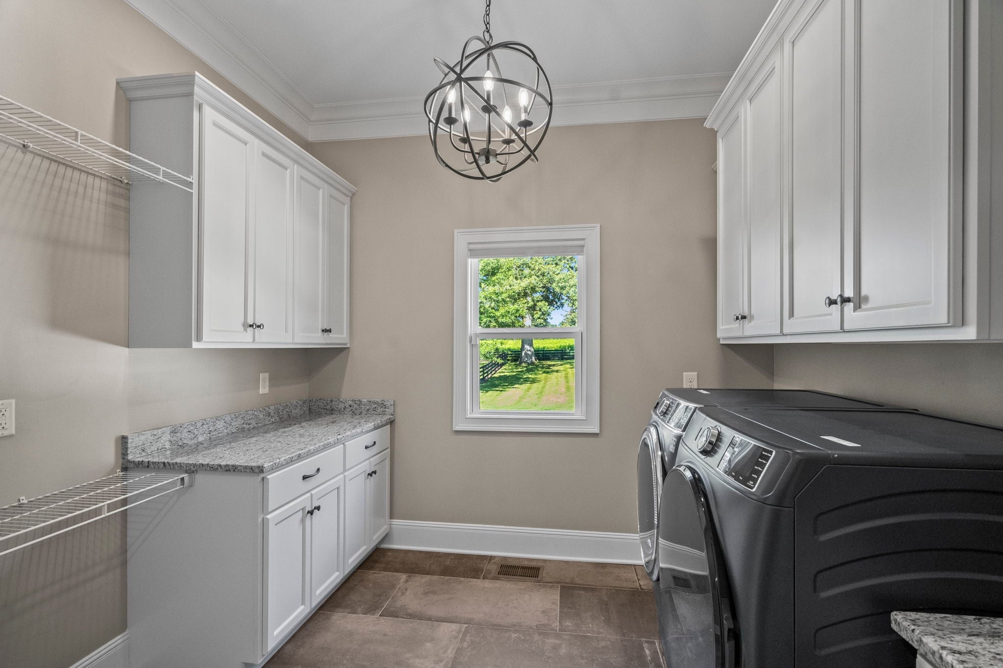 Cross Plains, Tennessee, 37049, United States, 5 Bedrooms Bedrooms, ,6 BathroomsBathrooms,Residential,Active,1919379