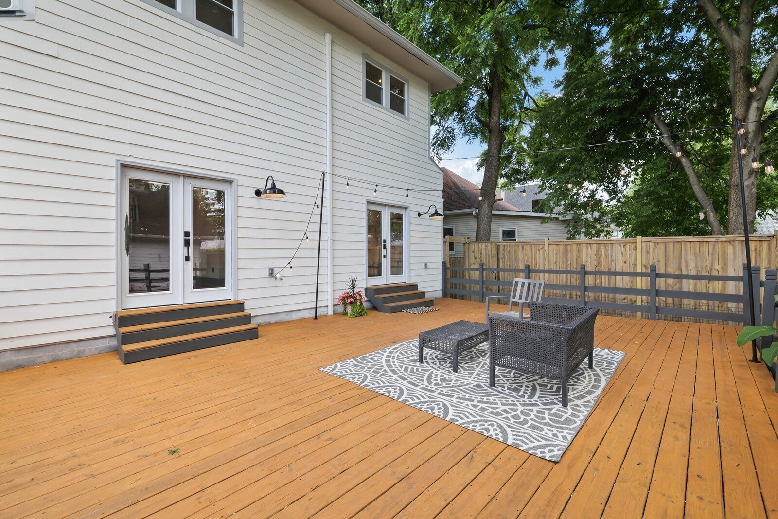 Nashville, Tennessee, 37206, United States, 4 Bedrooms Bedrooms, ,4 BathroomsBathrooms,Residential,Active,2007628