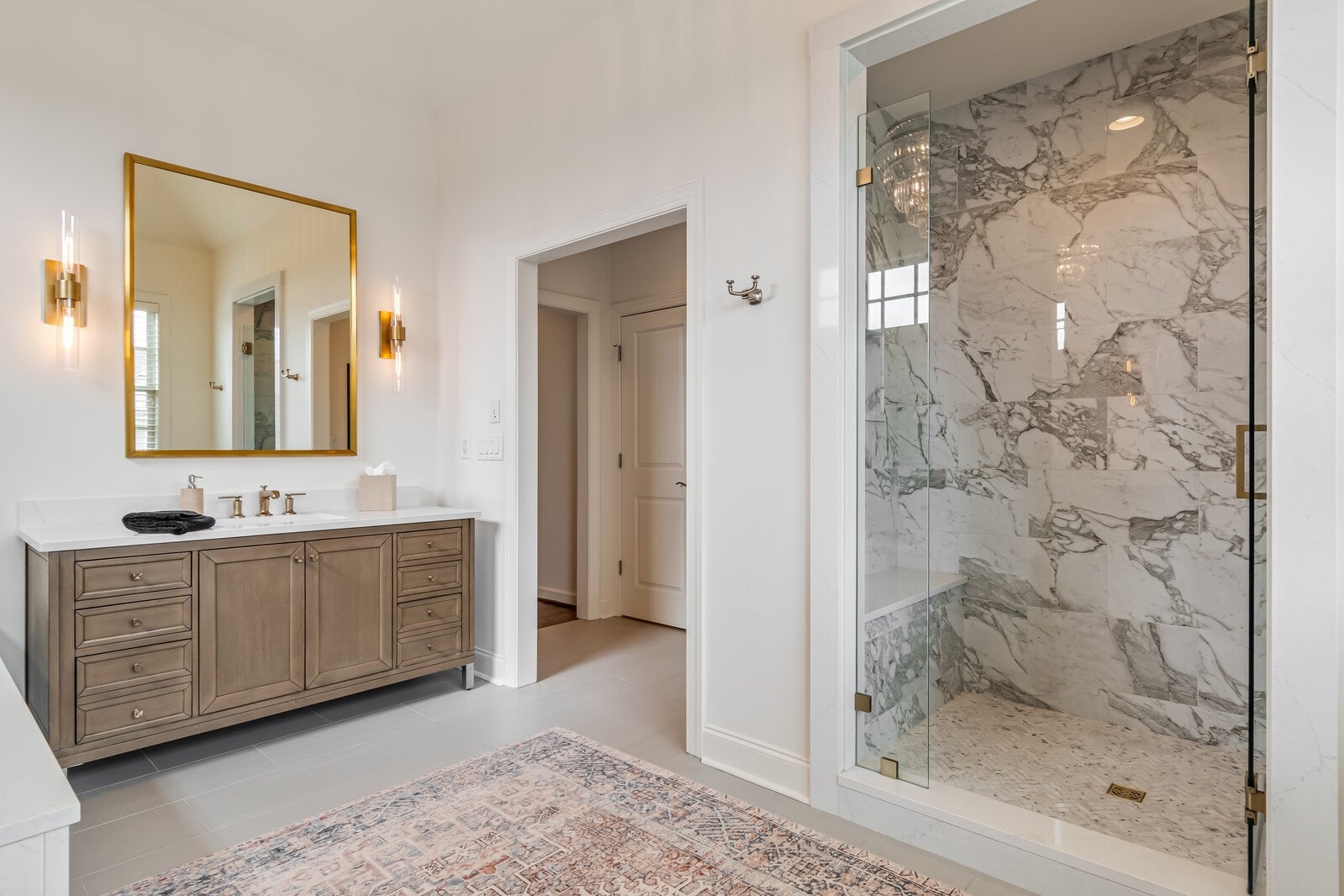 Brentwood, Tennessee, 37027, United States, 5 Bedrooms Bedrooms, ,7 BathroomsBathrooms,Residential,Active,2011215