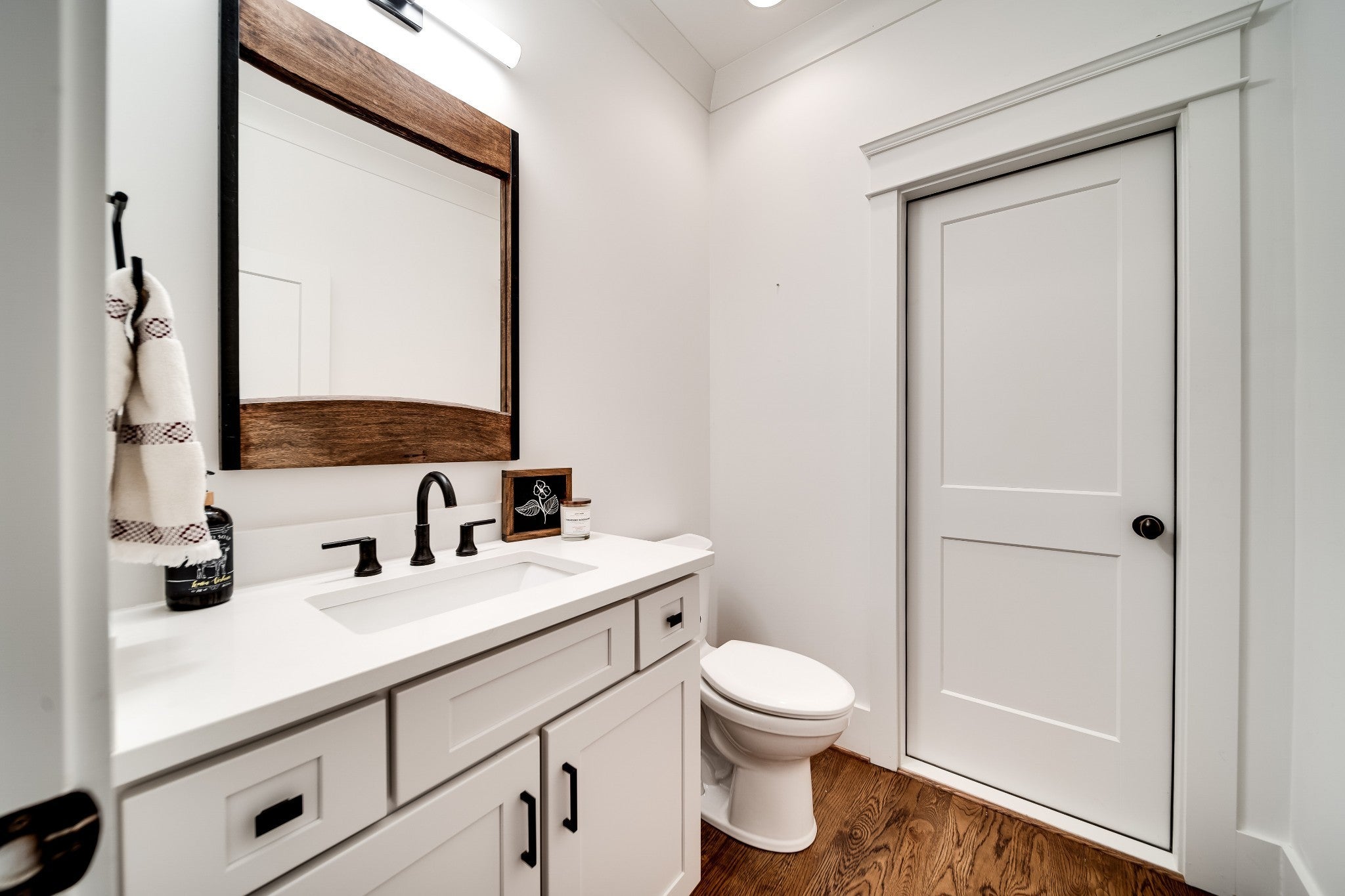 Franklin, Tennessee, 37069, United States, 5 Bedrooms Bedrooms, ,7 BathroomsBathrooms,Residential,Active,1894546