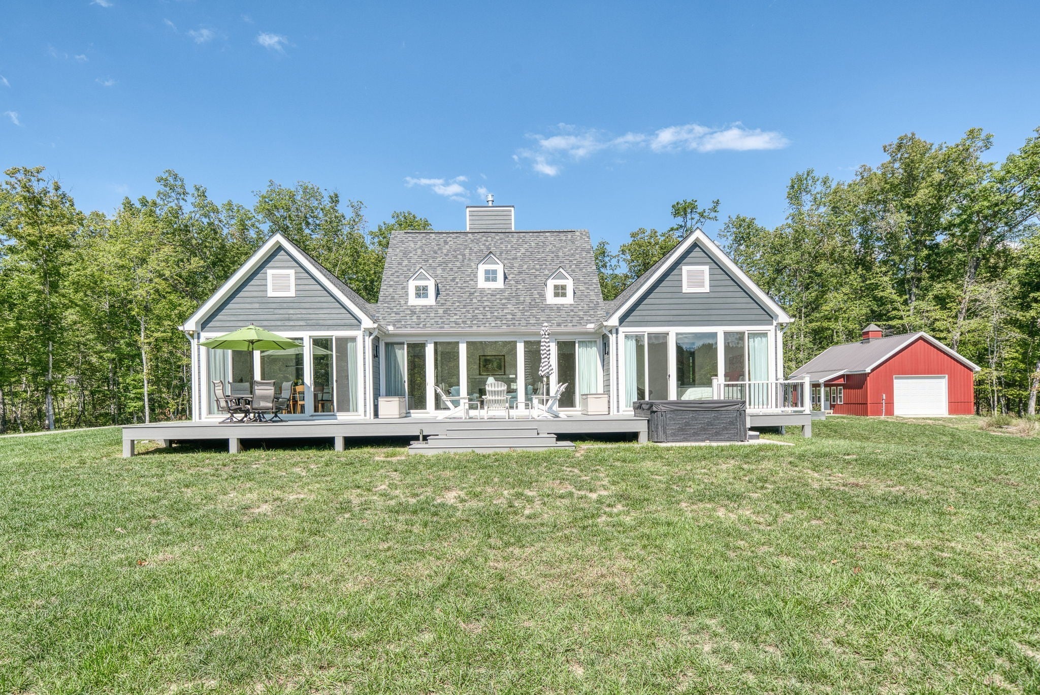 Crawford, Tennessee, 38554, United States, 3 Bedrooms Bedrooms, ,4 BathroomsBathrooms,Residential,Active,2007956