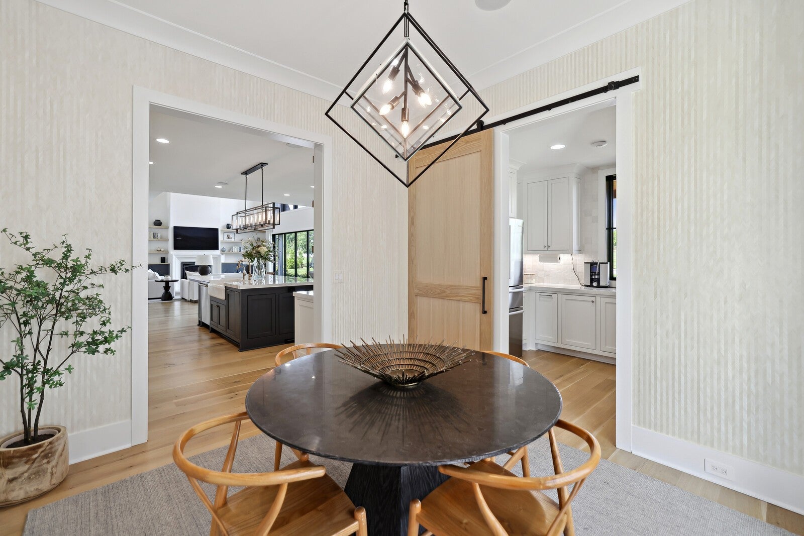 Franklin, Tennessee, 37067, United States, 5 Bedrooms Bedrooms, ,6 BathroomsBathrooms,Residential,Active,2009381