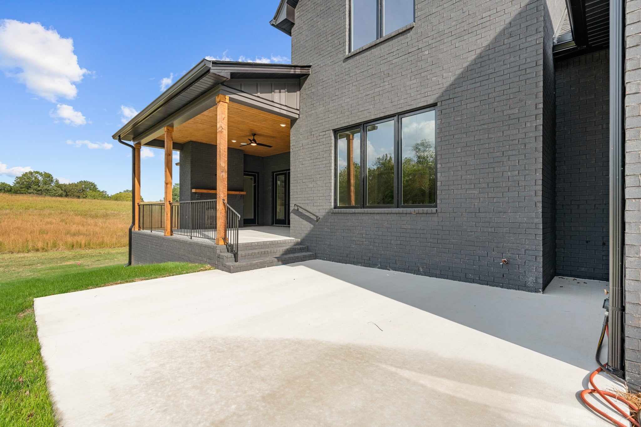 Lebanon, Tennessee, 37090, United States, 5 Bedrooms Bedrooms, ,7 BathroomsBathrooms,Residential,Active,1927656