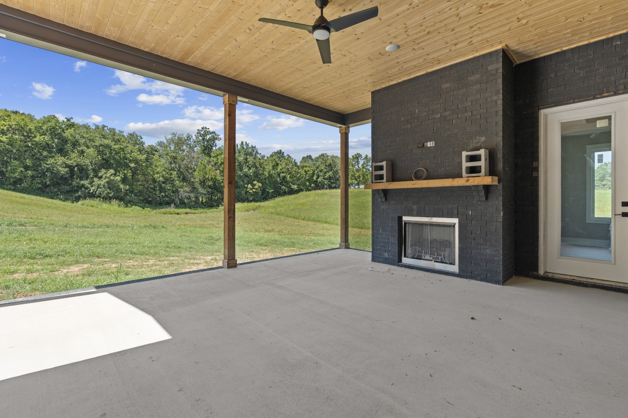 Lebanon, Tennessee, 37090, United States, 5 Bedrooms Bedrooms, ,7 BathroomsBathrooms,Residential,Active,1927656