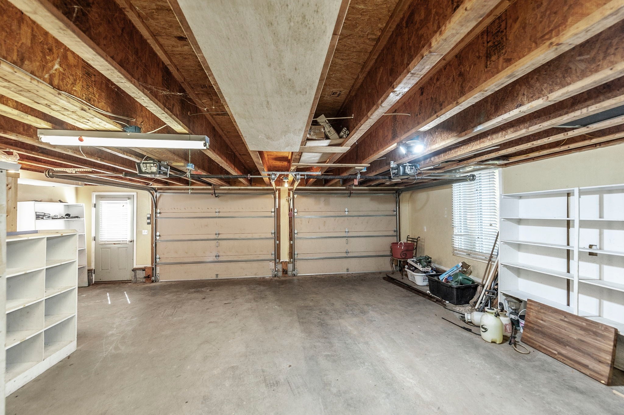 Hendersonville, Tennessee, 37075, United States, 4 Bedrooms Bedrooms, ,4 BathroomsBathrooms,Residential,Active,1959950