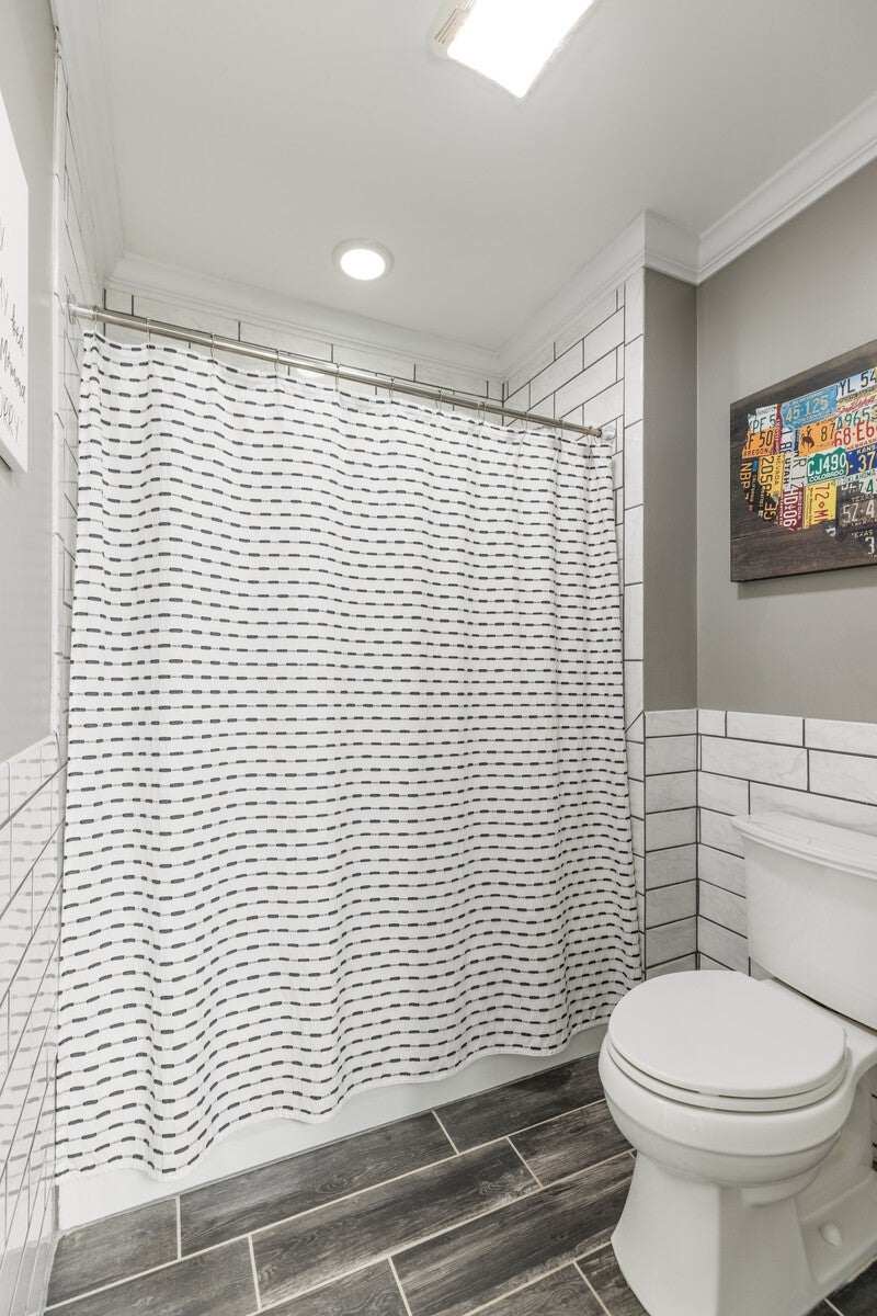 Brentwood, Tennessee, 37027, United States, 5 Bedrooms Bedrooms, ,4 BathroomsBathrooms,Residential,Active,2006880