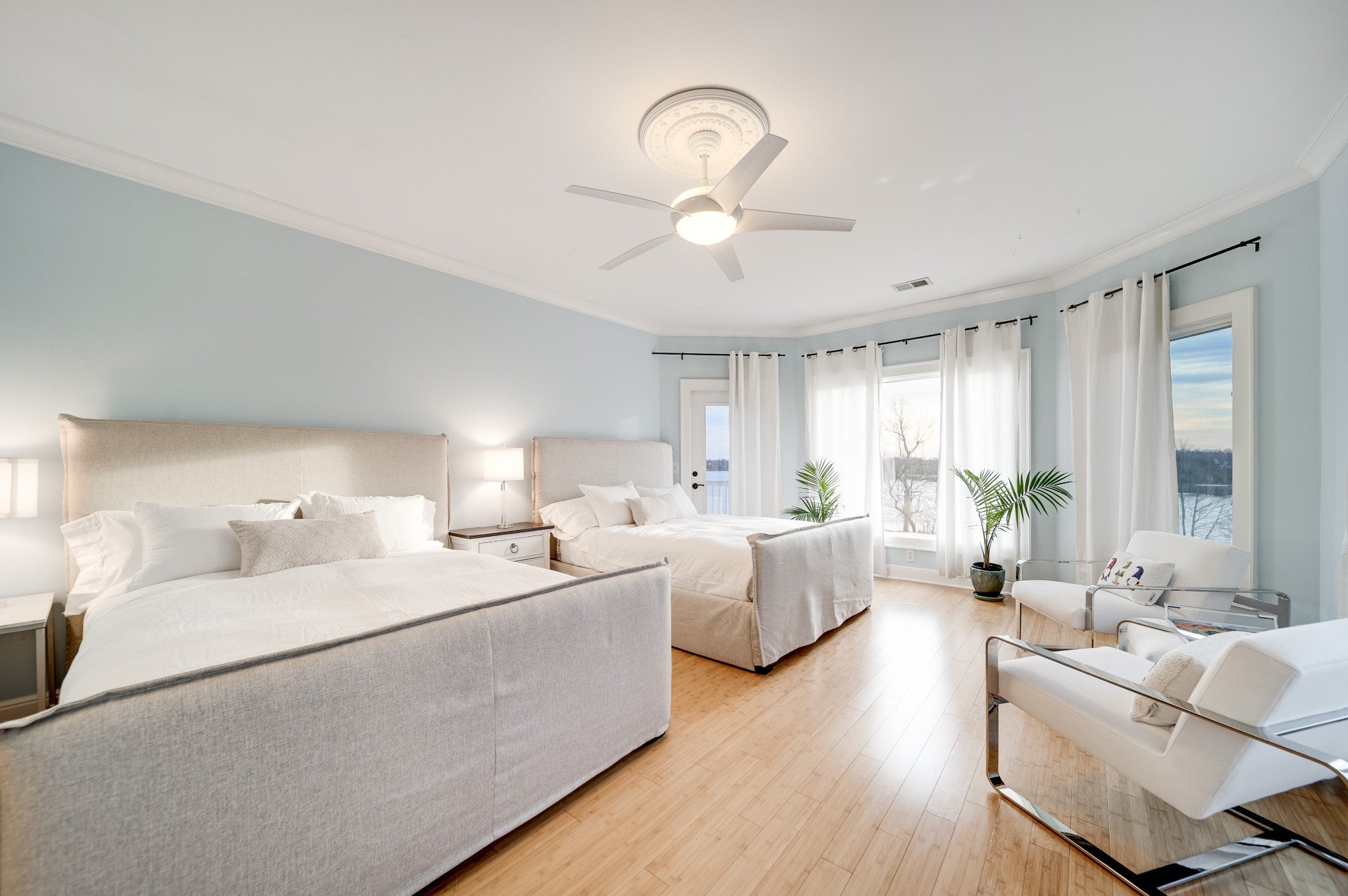 Gallatin, Tennessee, 37066, United States, 4 Bedrooms Bedrooms, ,5 BathroomsBathrooms,Residential,Active,1986918