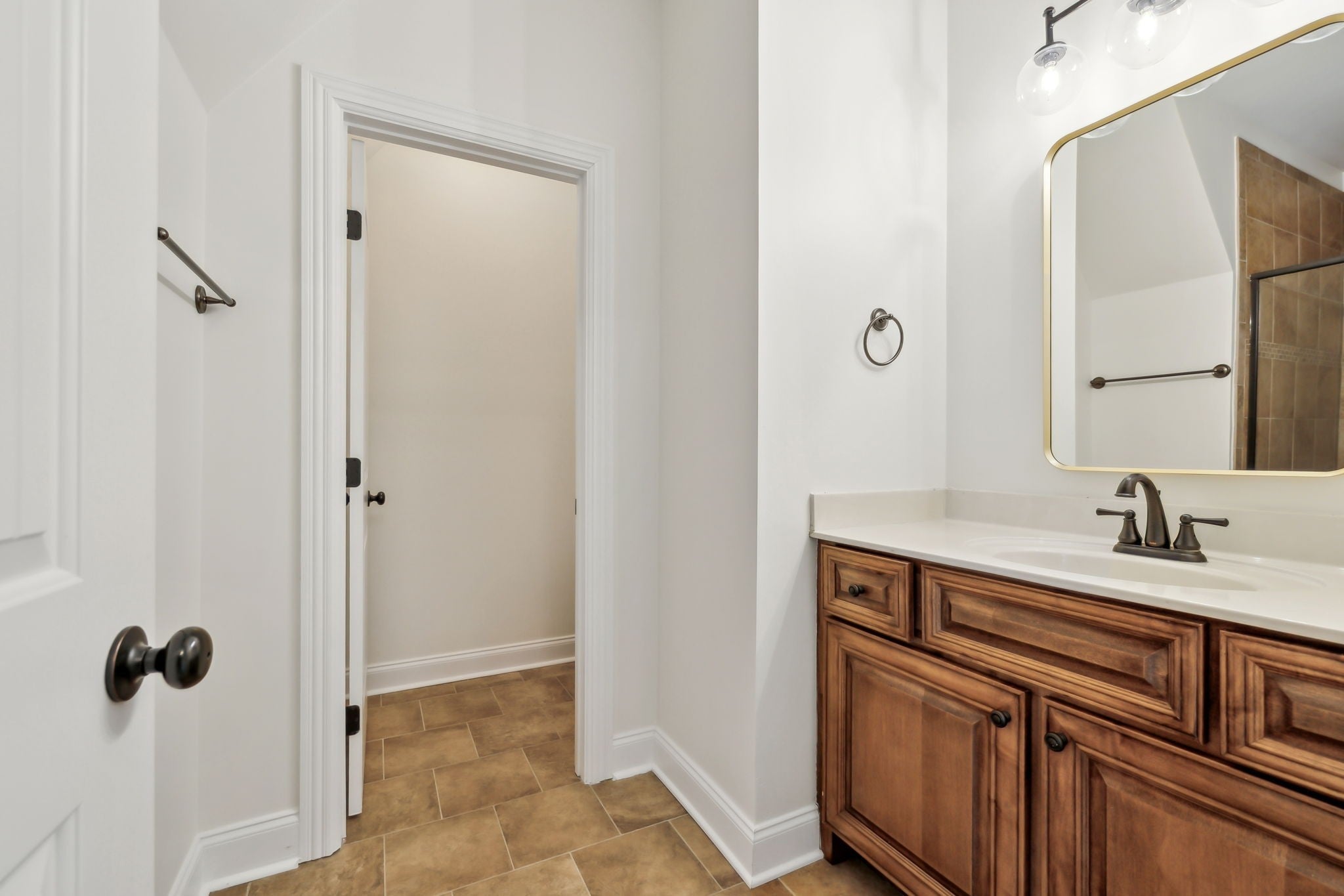 Mount Juliet, Tennessee, 37122, United States, 4 Bedrooms Bedrooms, ,5 BathroomsBathrooms,Residential,Active,2009417