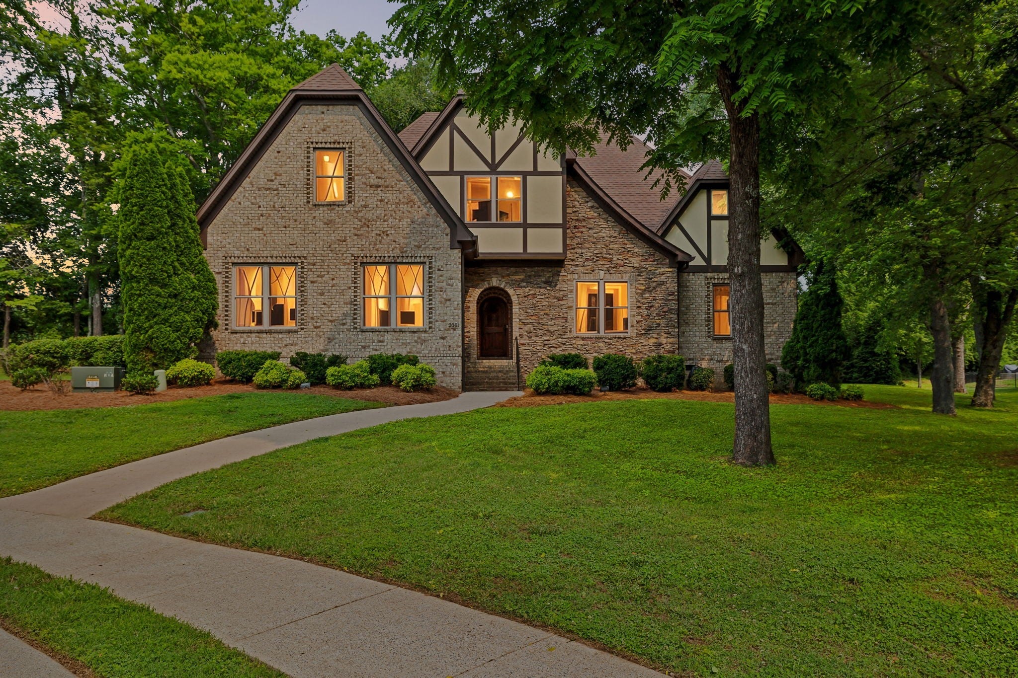 Mount Juliet, Tennessee, 37122, United States, 4 Bedrooms Bedrooms, ,5 BathroomsBathrooms,Residential,Active,2009417