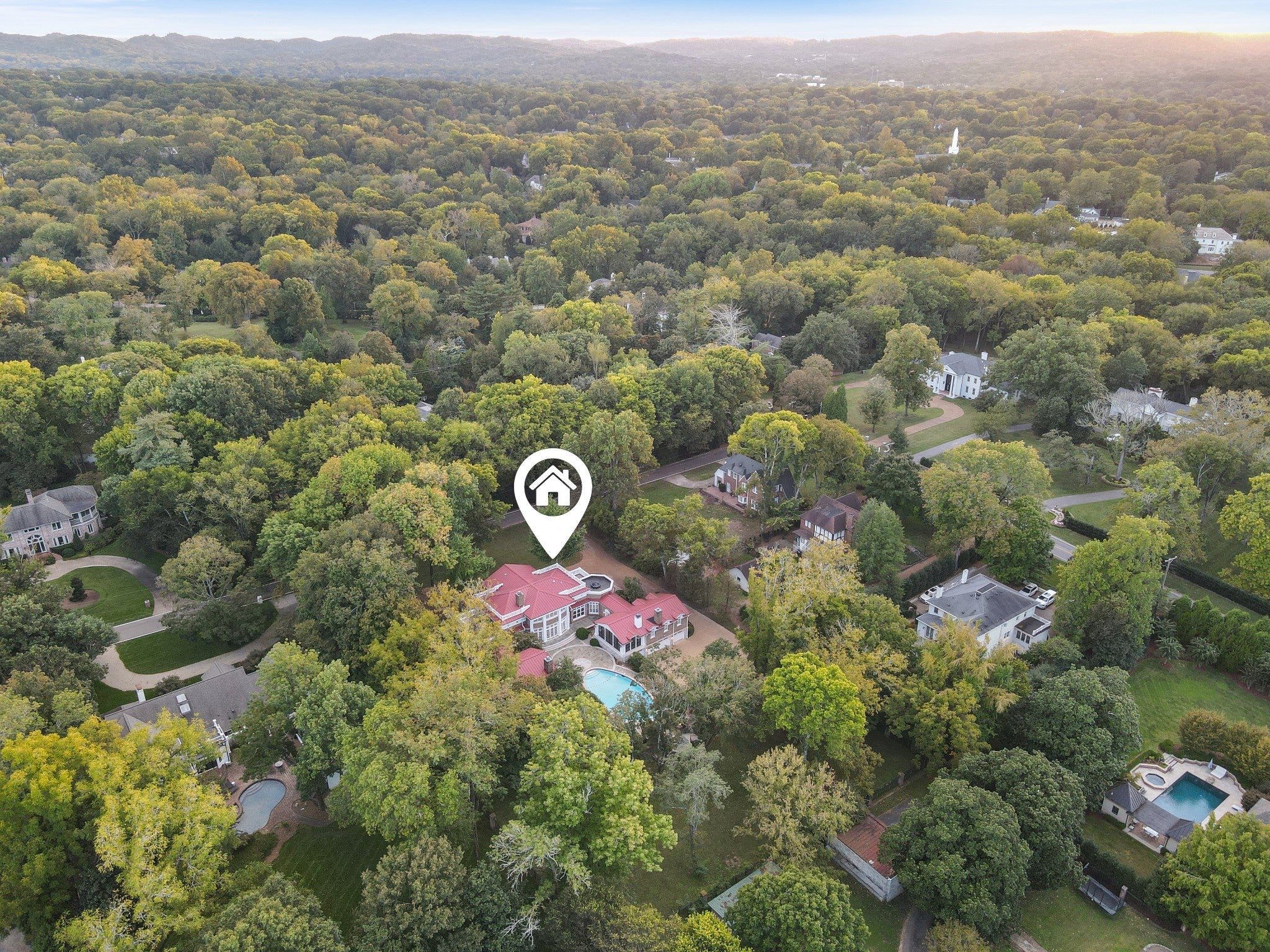 Nashville, Tennessee, 37205, United States, 5 Bedrooms Bedrooms, ,7 BathroomsBathrooms,Residential,Active,1965991