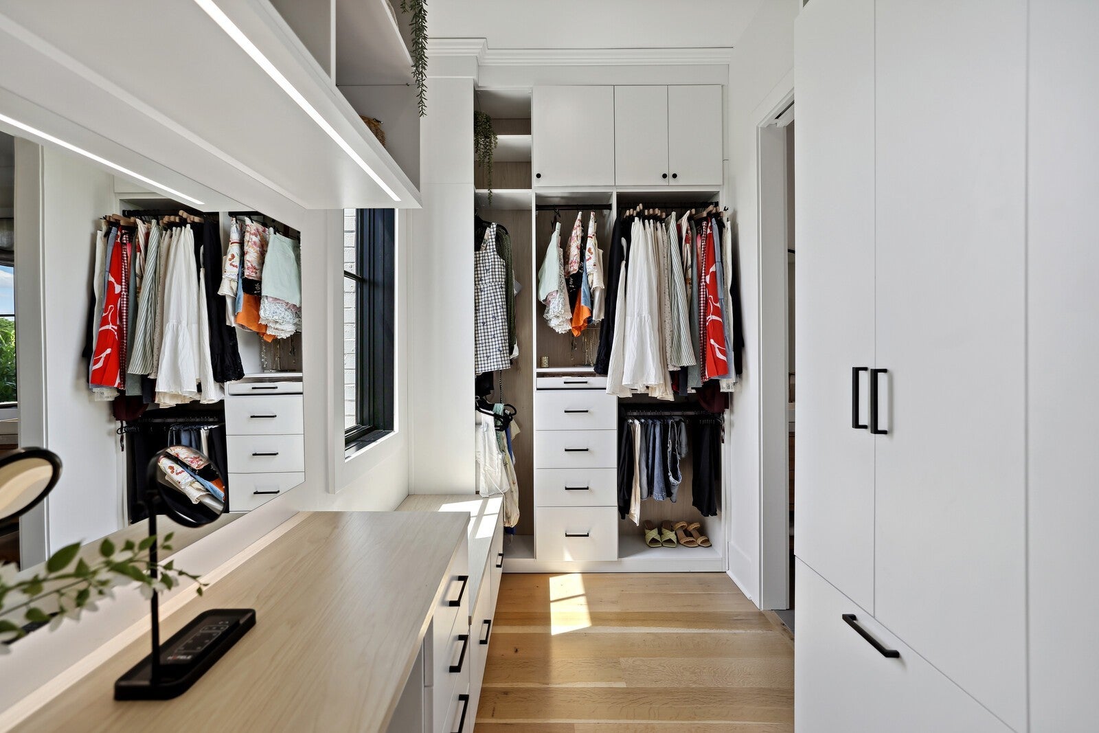 Franklin, Tennessee, 37067, United States, 5 Bedrooms Bedrooms, ,6 BathroomsBathrooms,Residential,Active,2009381