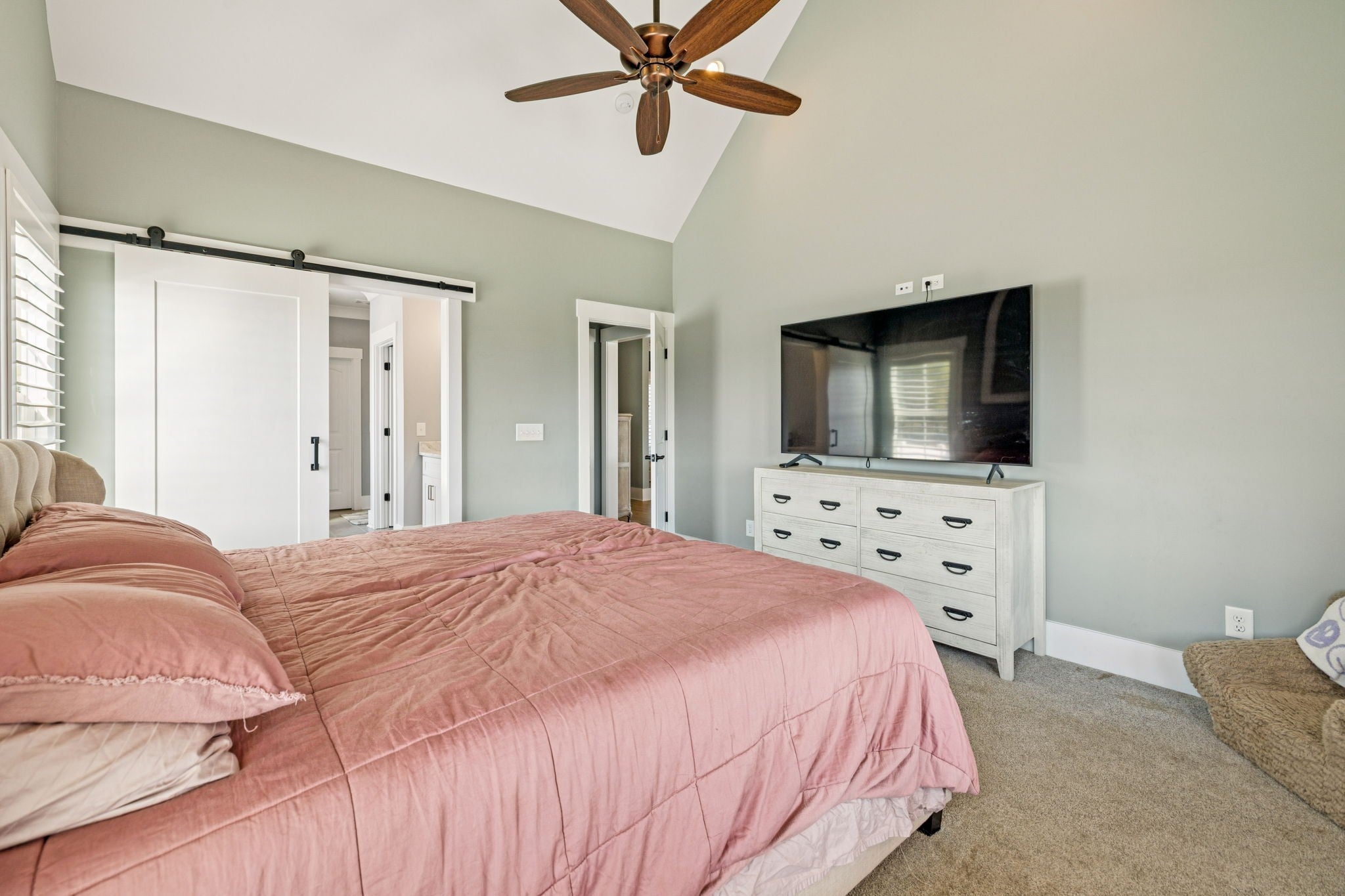 Lebanon, Tennessee, 37090, United States, 3 Bedrooms Bedrooms, ,4 BathroomsBathrooms,Residential,Active,2006888