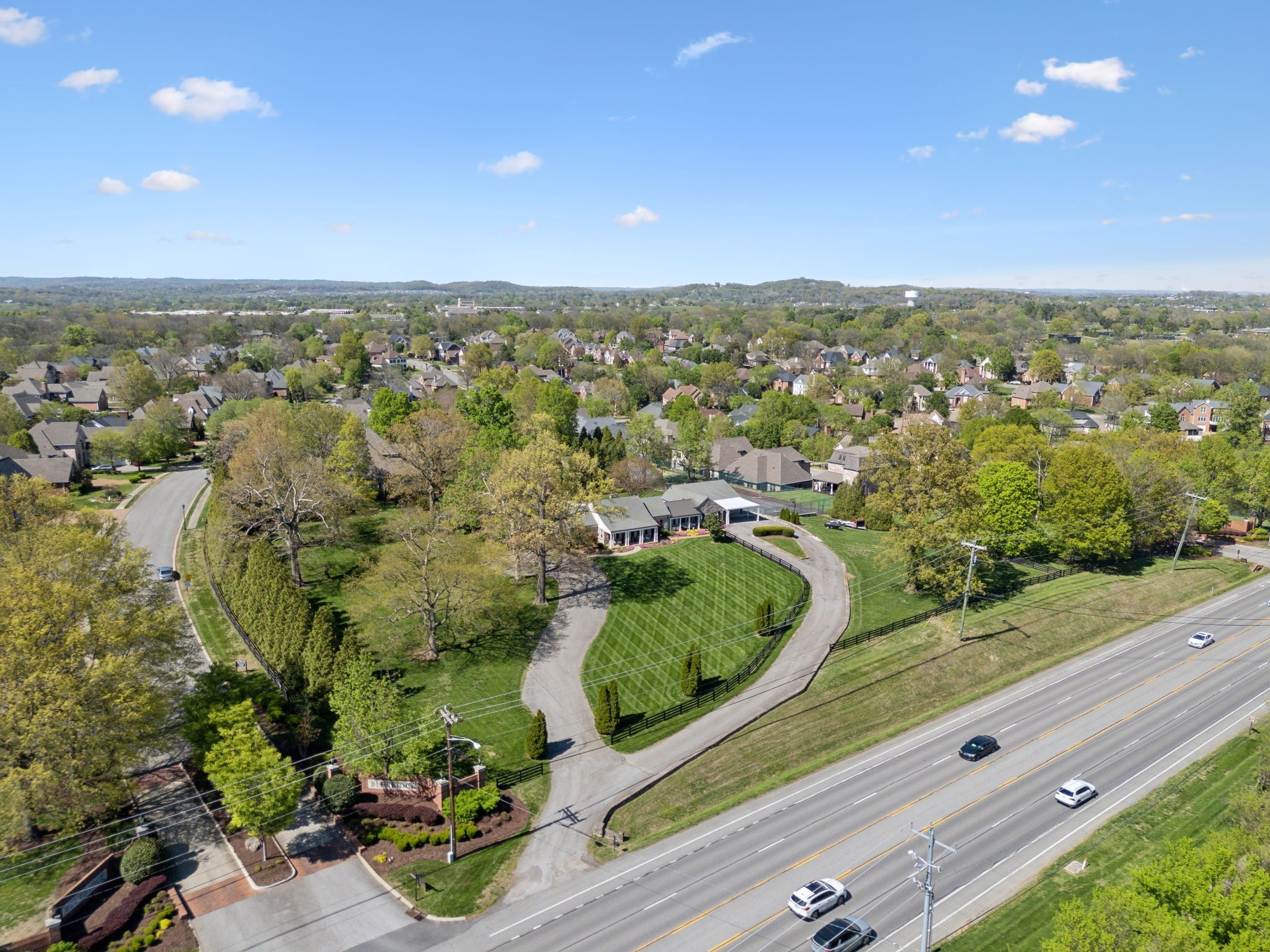 Hendersonville, Tennessee, 37075, United States, 4 Bedrooms Bedrooms, ,4 BathroomsBathrooms,Residential,Active,1889035