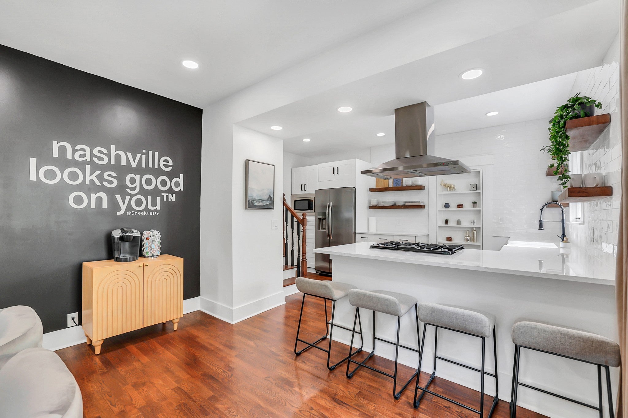 Nashville, Tennessee, 37206, United States, 3 Bedrooms Bedrooms, ,2 BathroomsBathrooms,Residential,Active,1912805