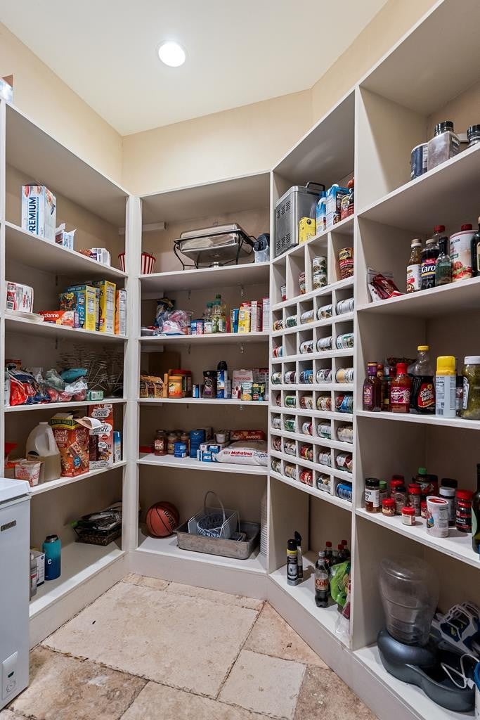 Smithville, Tennessee, 37166, United States, ,7 BathroomsBathrooms,Residential,Active,1769789