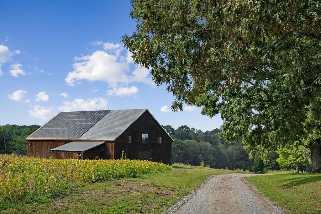 Smithville, Tennessee, 37166, United States, ,7 BathroomsBathrooms,Residential,Active,1769789