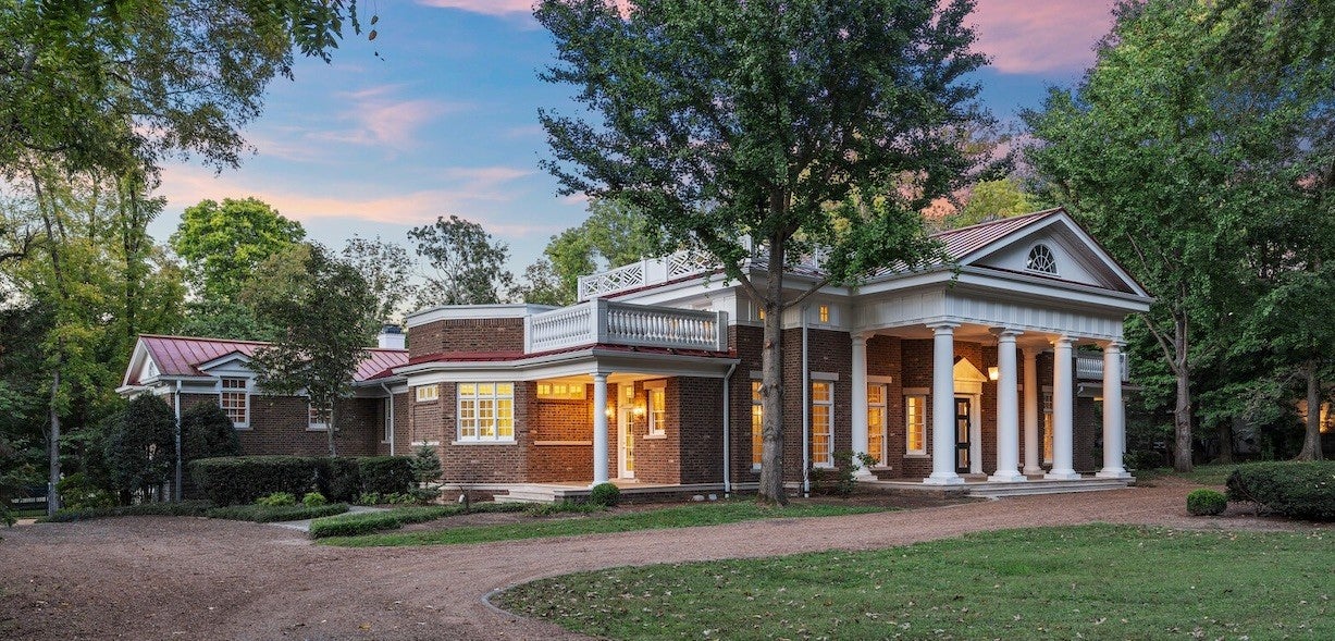 Nashville, Tennessee, 37205, United States, 5 Bedrooms Bedrooms, ,7 BathroomsBathrooms,Residential,Active,1965991 Nashville, Tennessee, 37205, United States, 5 Bedrooms Bedrooms, ,7 BathroomsBathrooms,Residential,Active,1965991