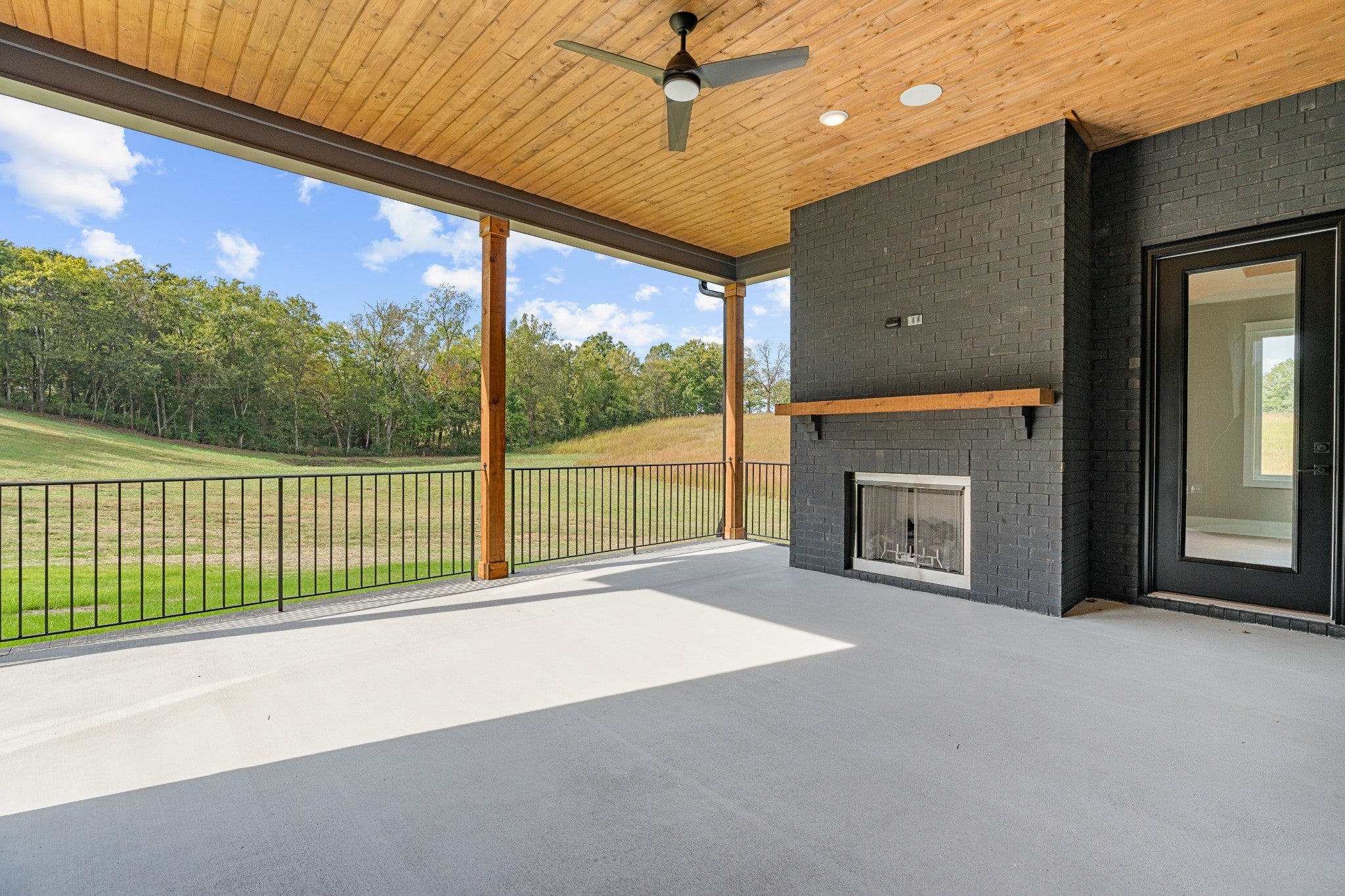 Lebanon, Tennessee, 37090, United States, 5 Bedrooms Bedrooms, ,7 BathroomsBathrooms,Residential,Active,1927656