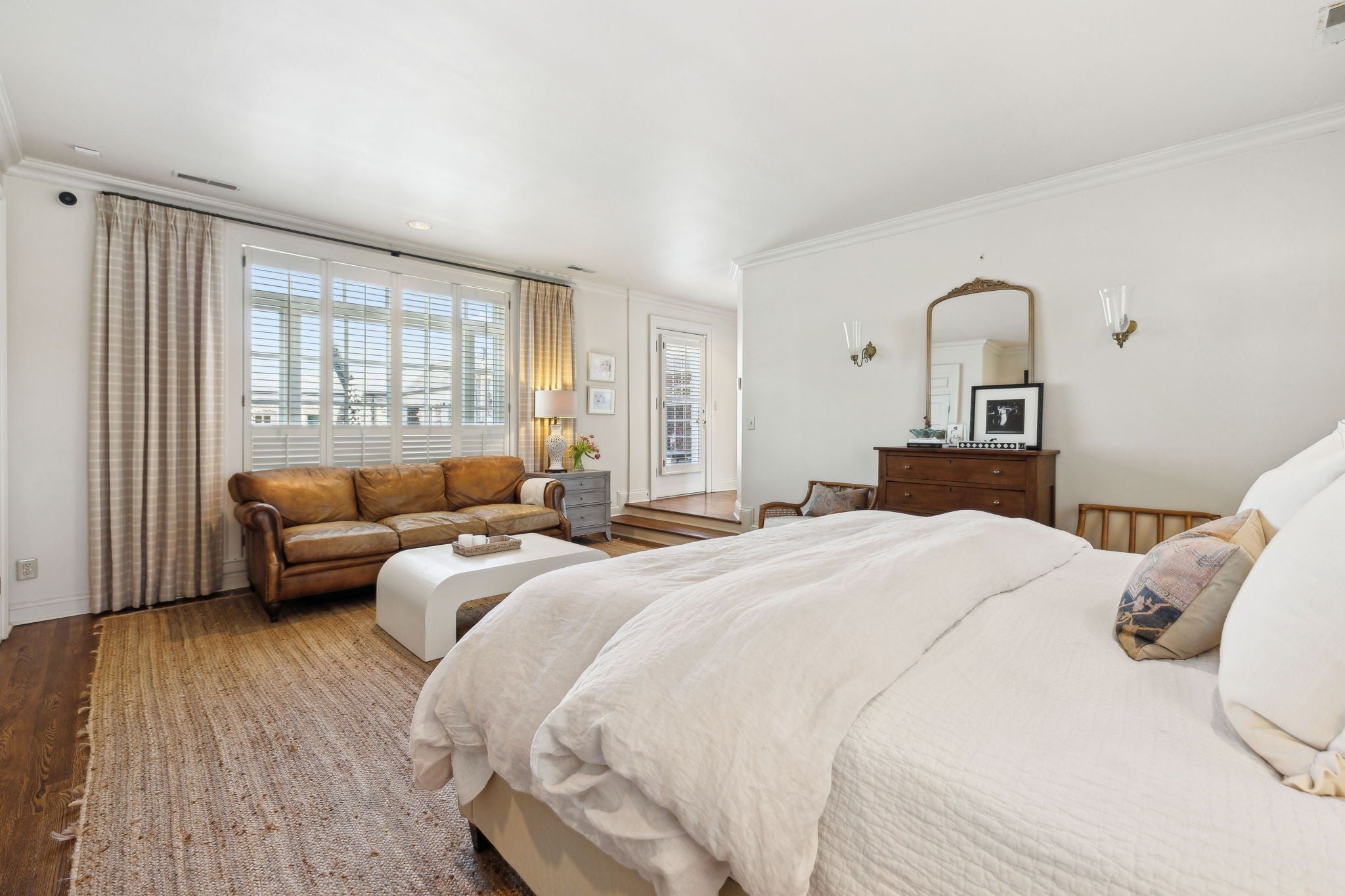 Hendersonville, Tennessee, 37075, United States, 4 Bedrooms Bedrooms, ,4 BathroomsBathrooms,Residential,Active,1889035