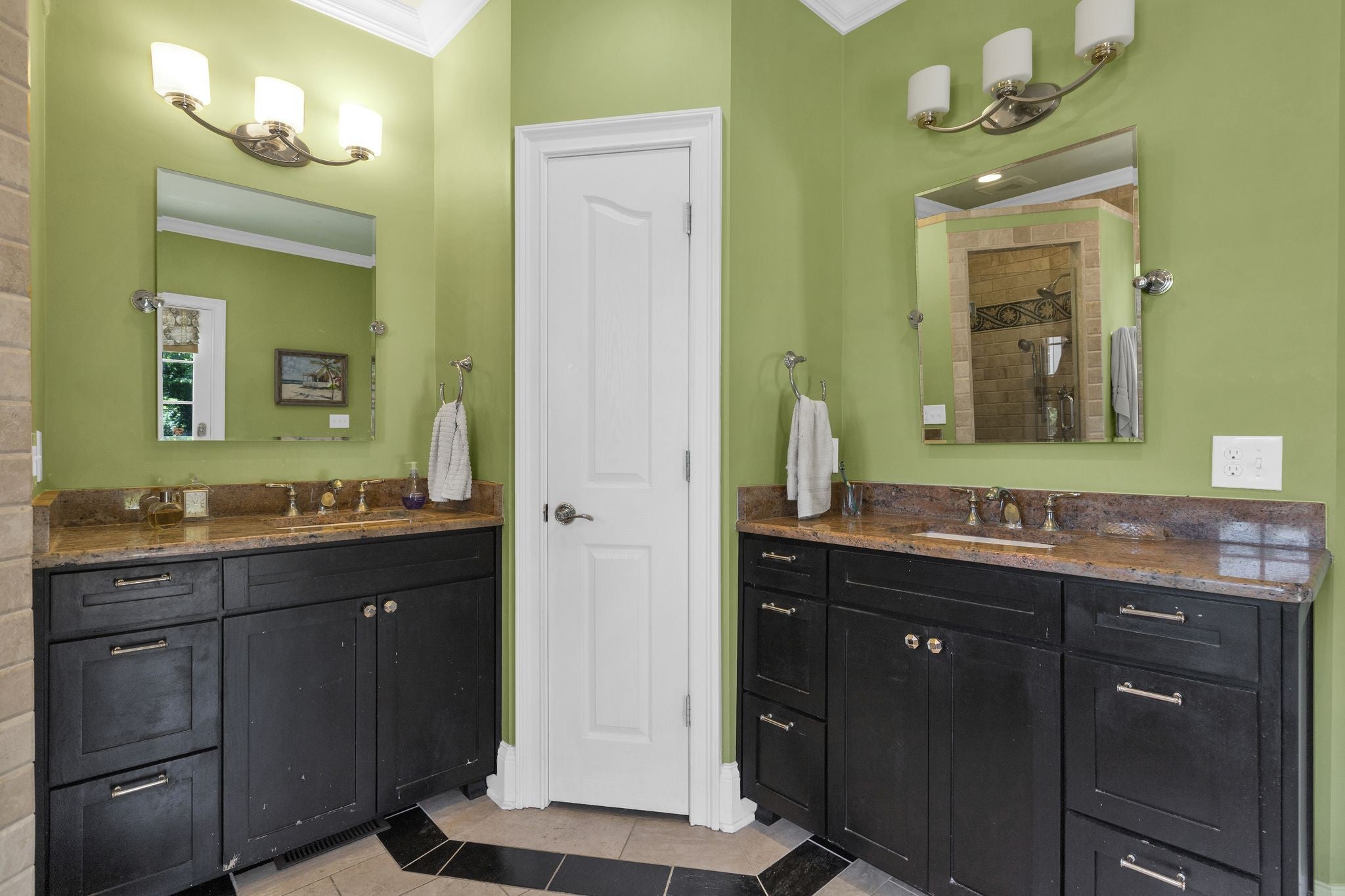 Franklin, Tennessee, 37064, United States, ,5 BathroomsBathrooms,Residential,Active,1824901