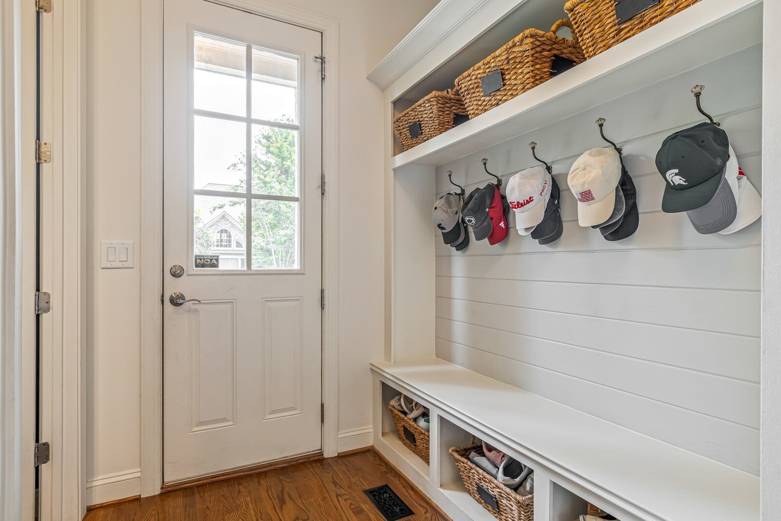 Brentwood, Tennessee, 37027, United States, 5 Bedrooms Bedrooms, ,7 BathroomsBathrooms,Residential,Active,2011215