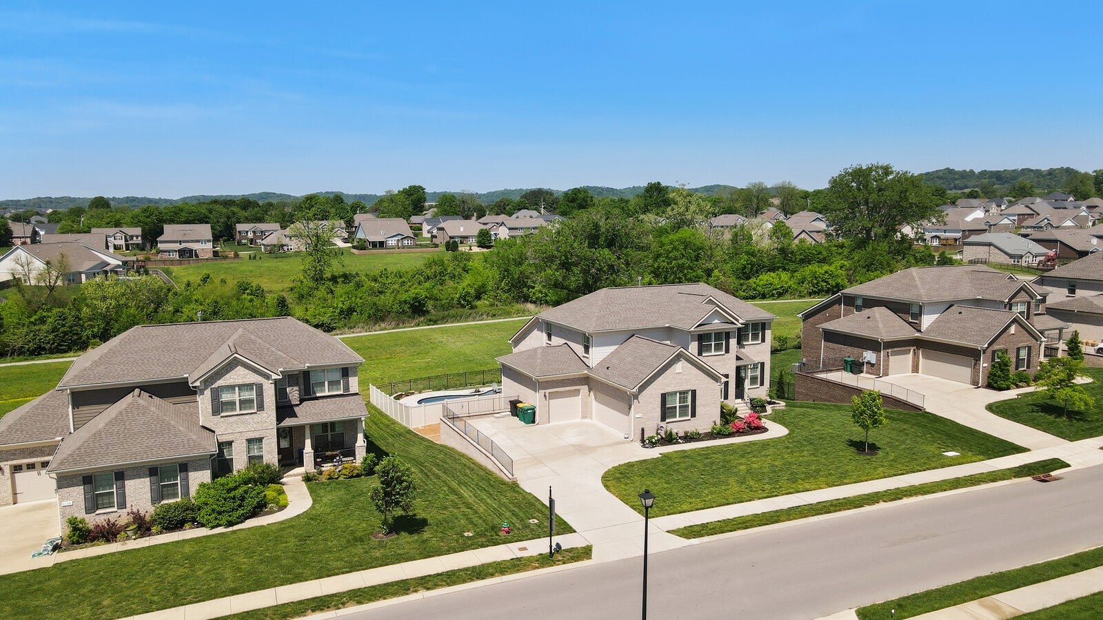 Spring Hill, Tennessee, 37174, United States, 5 Bedrooms Bedrooms, ,5 BathroomsBathrooms,Residential,Active,1790153