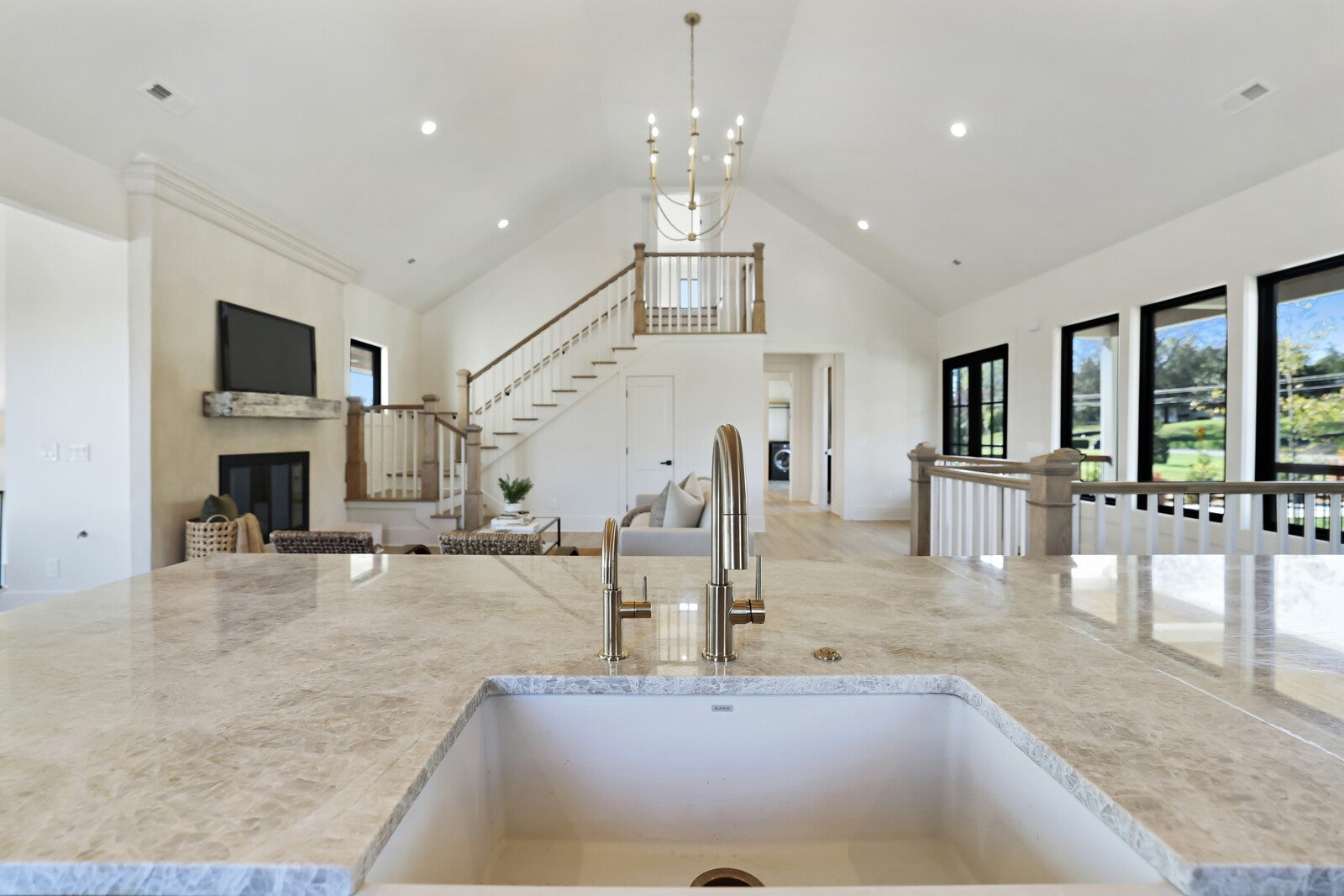 Hendersonville, Tennessee, 37075, United States, 5 Bedrooms Bedrooms, ,5 BathroomsBathrooms,Residential,Active,1988446