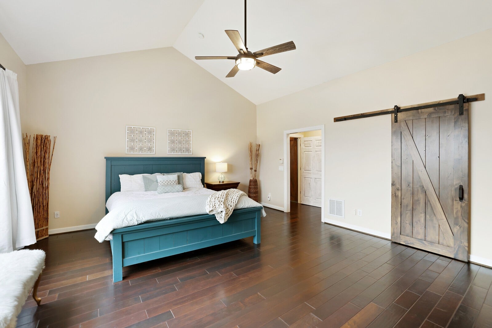 Brentwood, Tennessee, 37027, United States, 4 Bedrooms Bedrooms, ,5 BathroomsBathrooms,Residential,Active,2023870