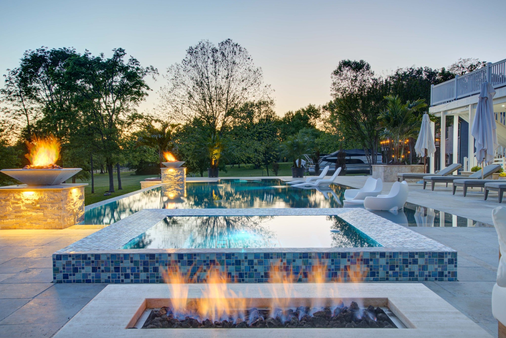 Gallatin, Tennessee, 37066, United States, 4 Bedrooms Bedrooms, ,5 BathroomsBathrooms,Residential,Active,1986918