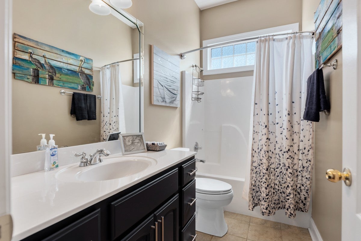 Lebanon, Tennessee, 37087, United States, 4 Bedrooms Bedrooms, ,4 BathroomsBathrooms,Residential,Active,1997571