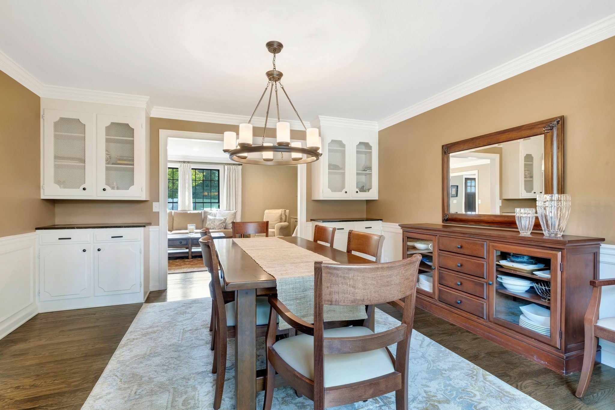 Nashville, Tennessee, 37221, United States, 4 Bedrooms Bedrooms, ,3 BathroomsBathrooms,Residential,Active,1967104