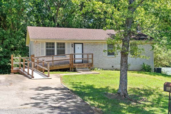 450 ORIOLE CIR, CLARKSVILLE, TN 37043, photo 2 of 38