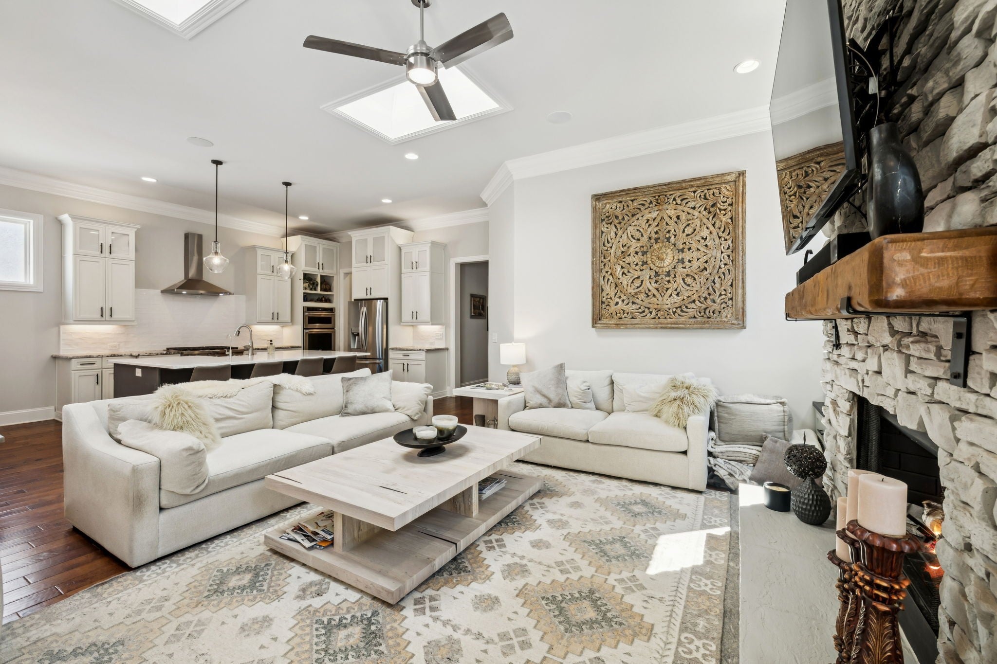 Franklin, Tennessee, 37064, United States, 3 Bedrooms Bedrooms, ,3 BathroomsBathrooms,Residential,Active,2010897