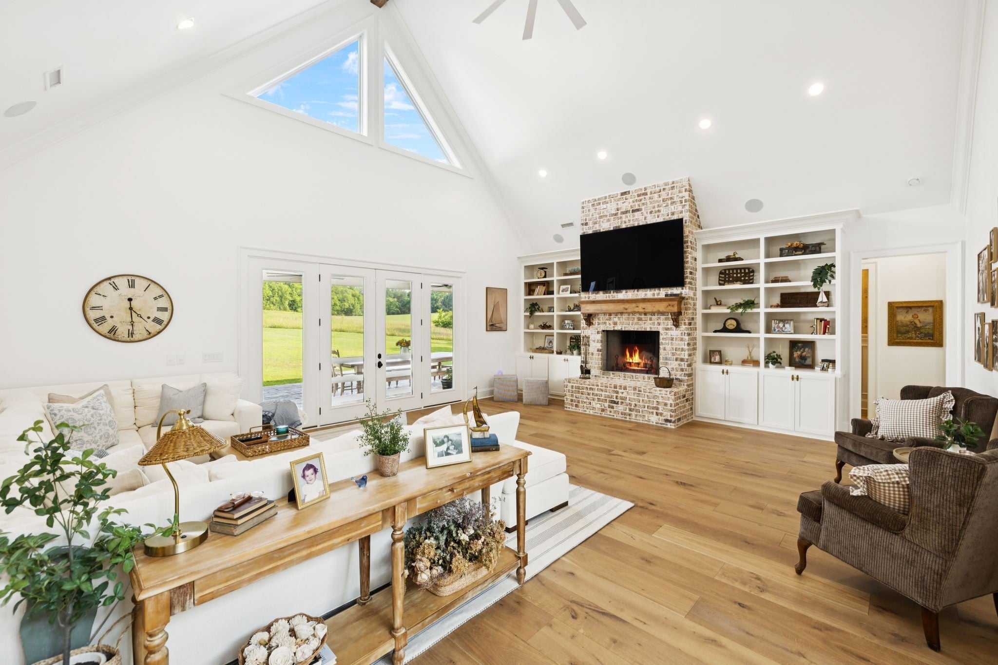 Mount Juliet, Tennessee, 37122, United States, 4 Bedrooms Bedrooms, ,6 BathroomsBathrooms,Residential,Active,1968412