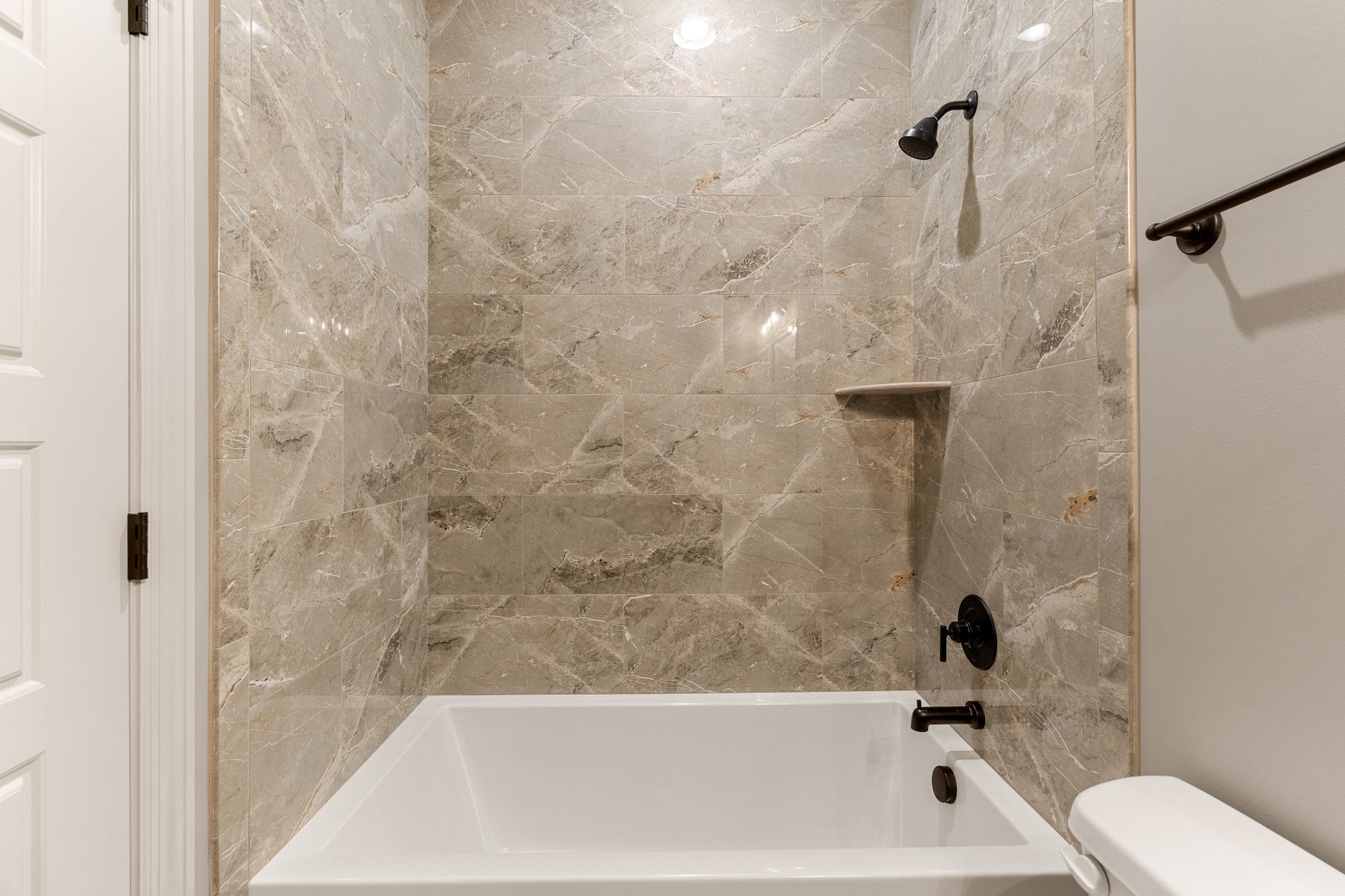 Lebanon, Tennessee, 37087, United States, 4 Bedrooms Bedrooms, ,7 BathroomsBathrooms,Residential,Active,2007658