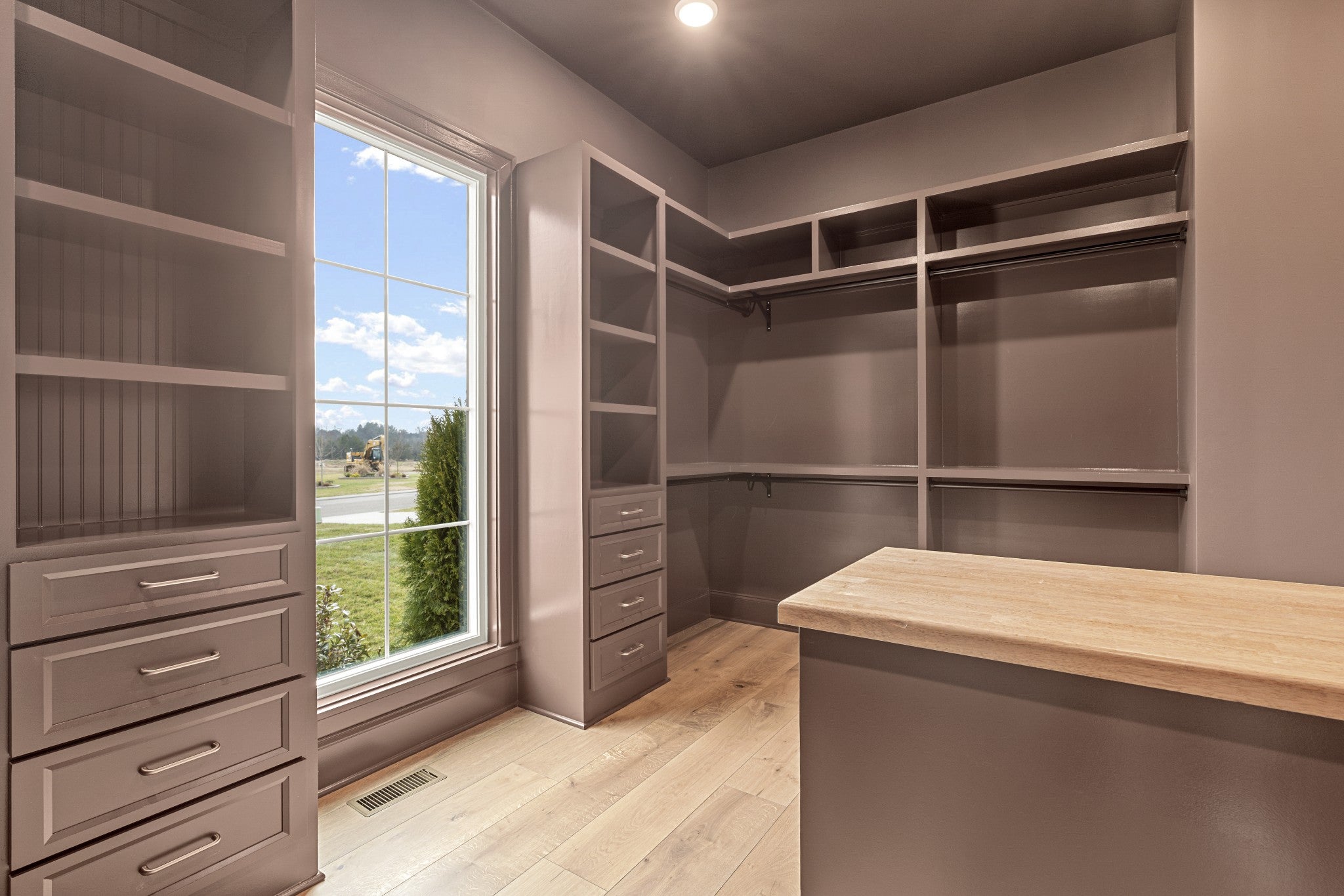 Murfreesboro, Tennessee, 37130, United States, 5 Bedrooms Bedrooms, ,5 BathroomsBathrooms,Residential,Active,2007162