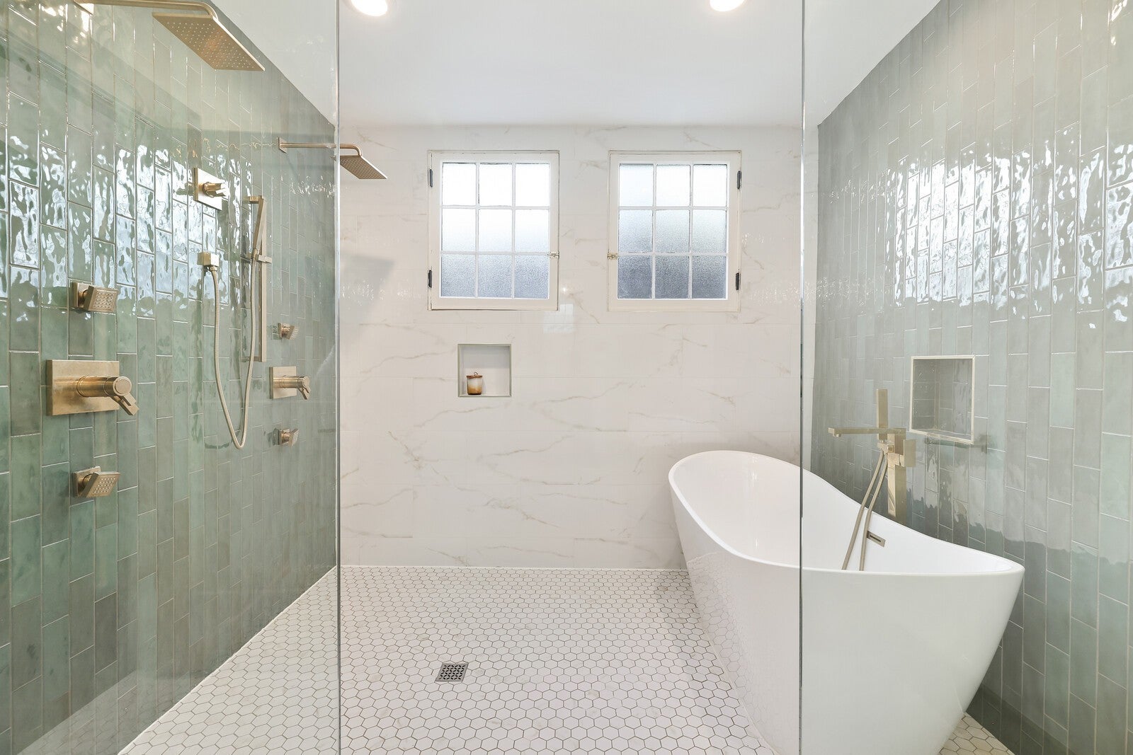 Nashville, Tennessee, 37206, United States, 4 Bedrooms Bedrooms, ,4 BathroomsBathrooms,Residential,Active,1953279