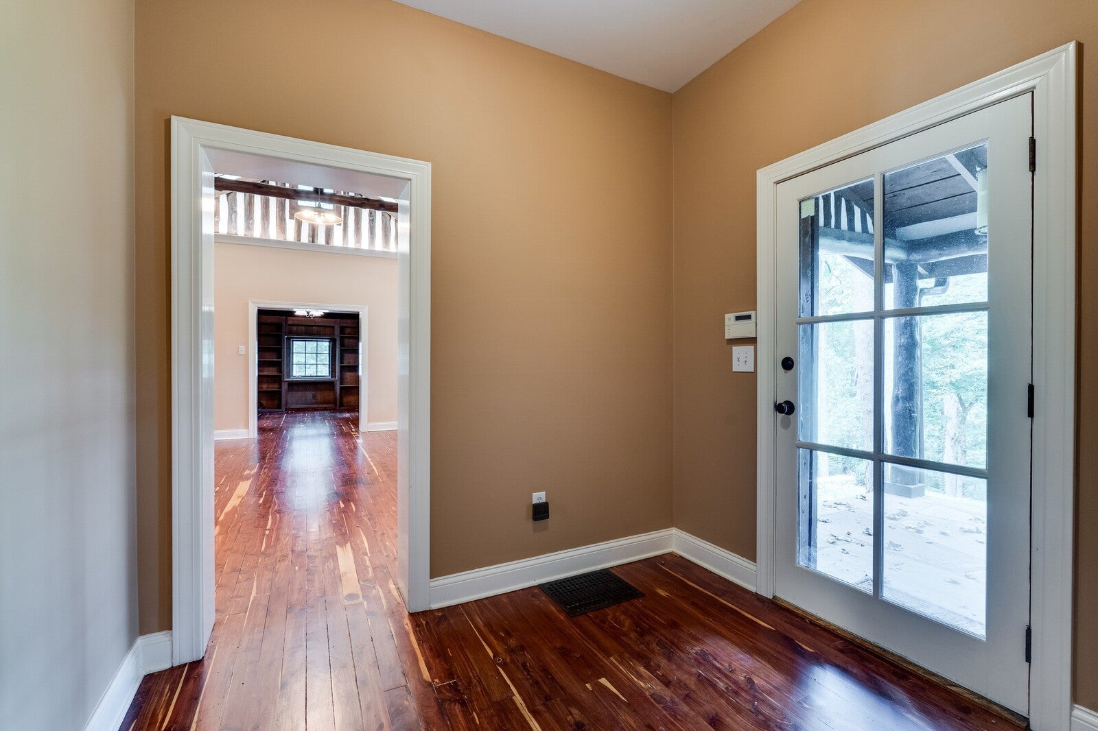 Brentwood, Tennessee, 37027, United States, 3 Bedrooms Bedrooms, ,3 BathroomsBathrooms,Residential,Active,1967284